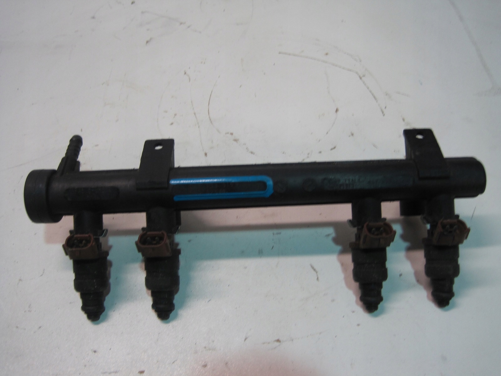 injection ramp VW AUDI 047133319