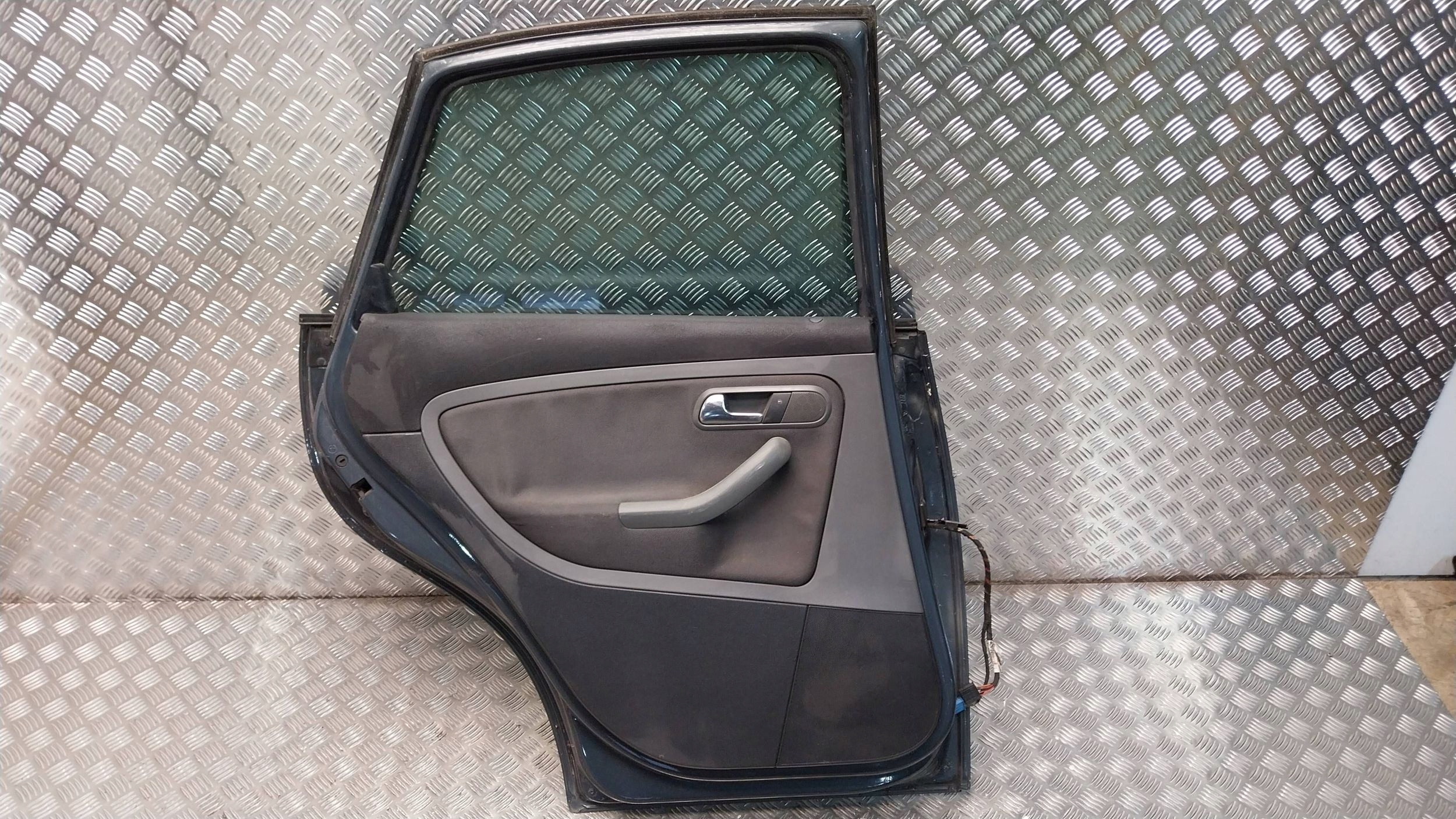 Tür heck links SEAT IBIZA 6L 02