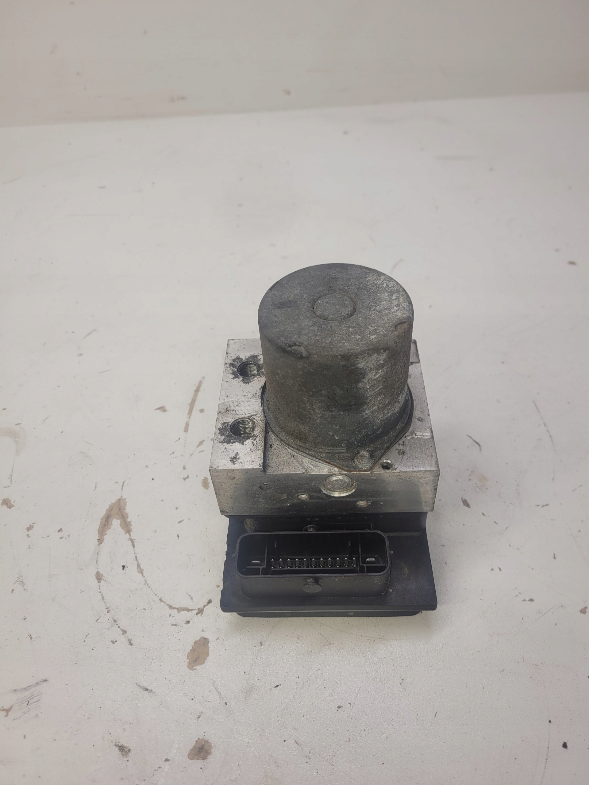Pompa ABS ESP AUDI Q5 8R A4 B8 A5 8T 8R0907379L