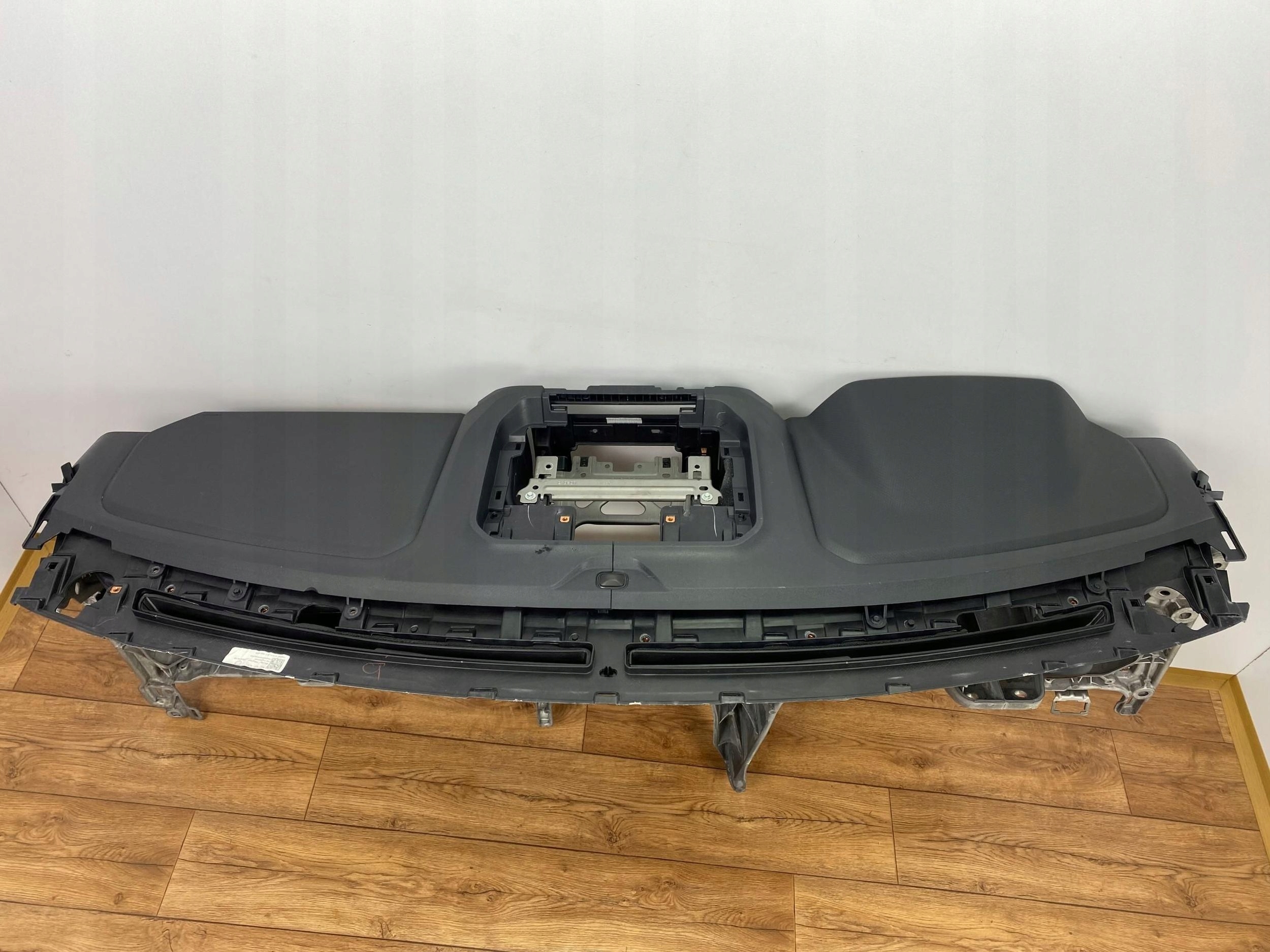 dashboard instrument panel cockpit console Ford F150 2021+ USA