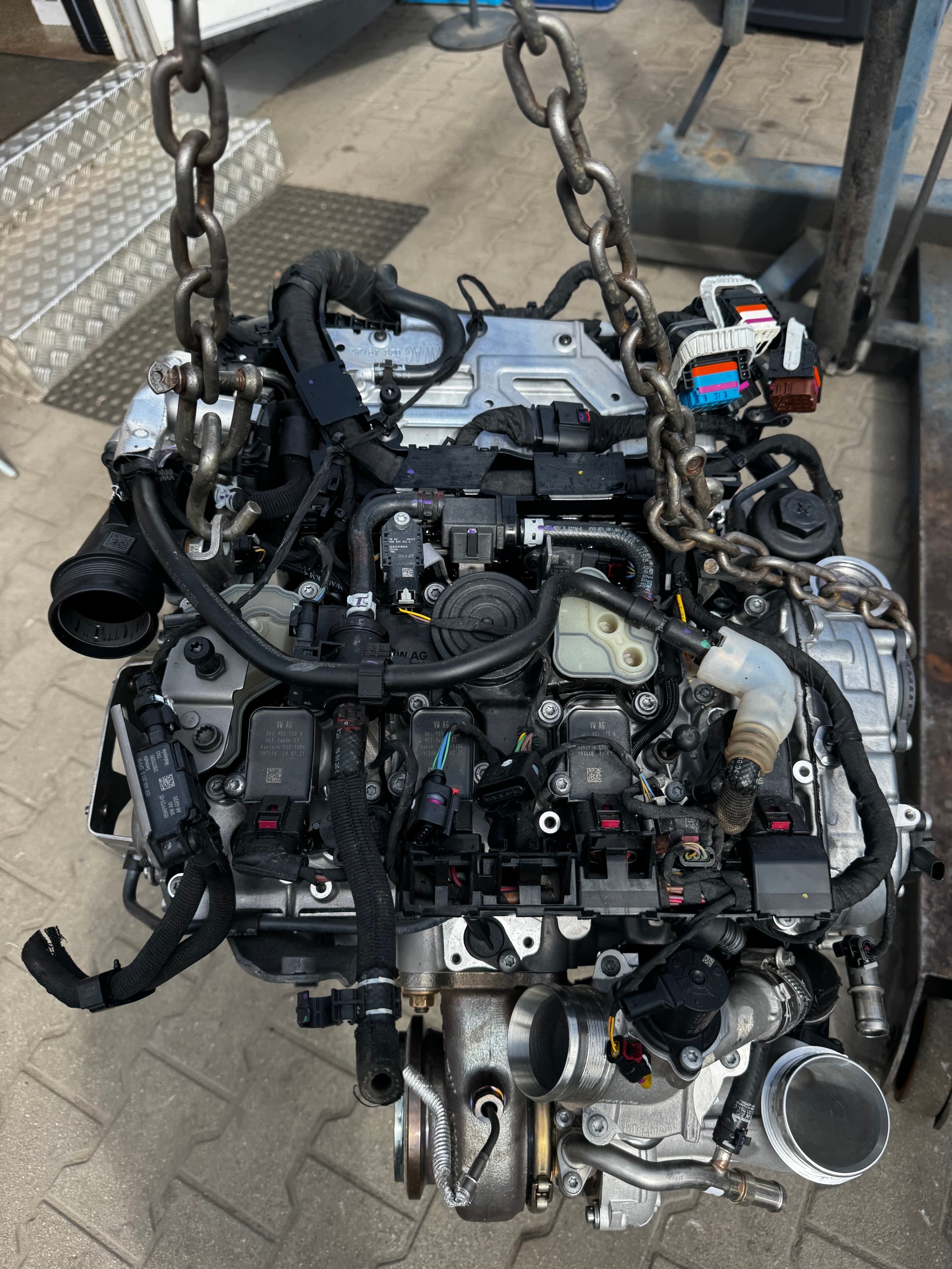 engine complete AUDI Q5 2,0 TFSI 10TYS KM DYV