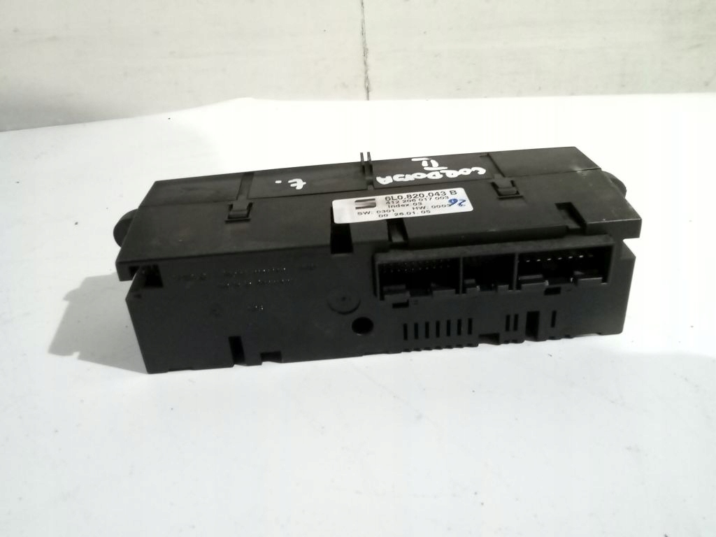 Seat Cordoba II 2 control panel air conditioning devices 6L0820043B