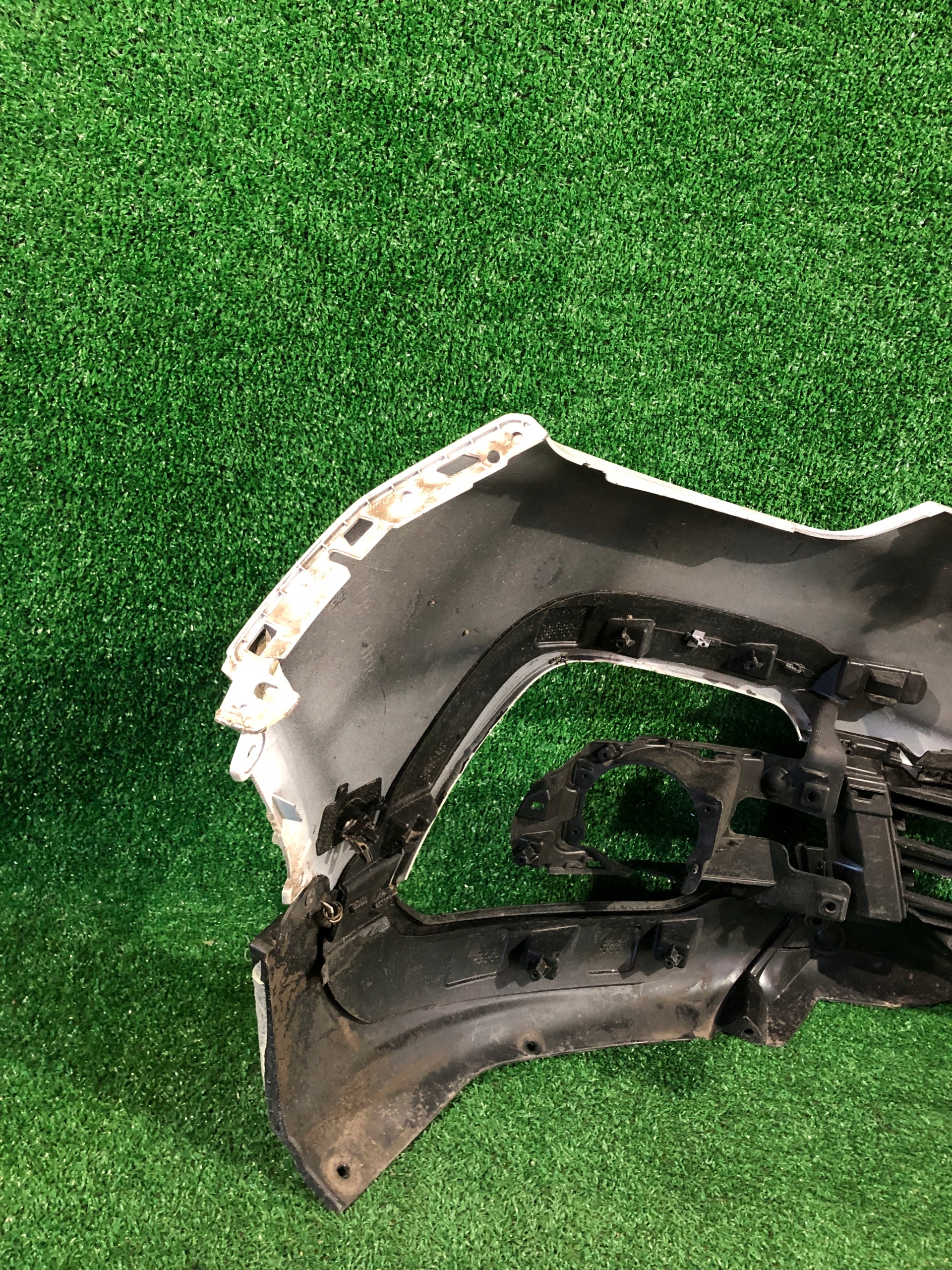 bumper front front RENAULT CAPTUR and LIFT 17- PDC