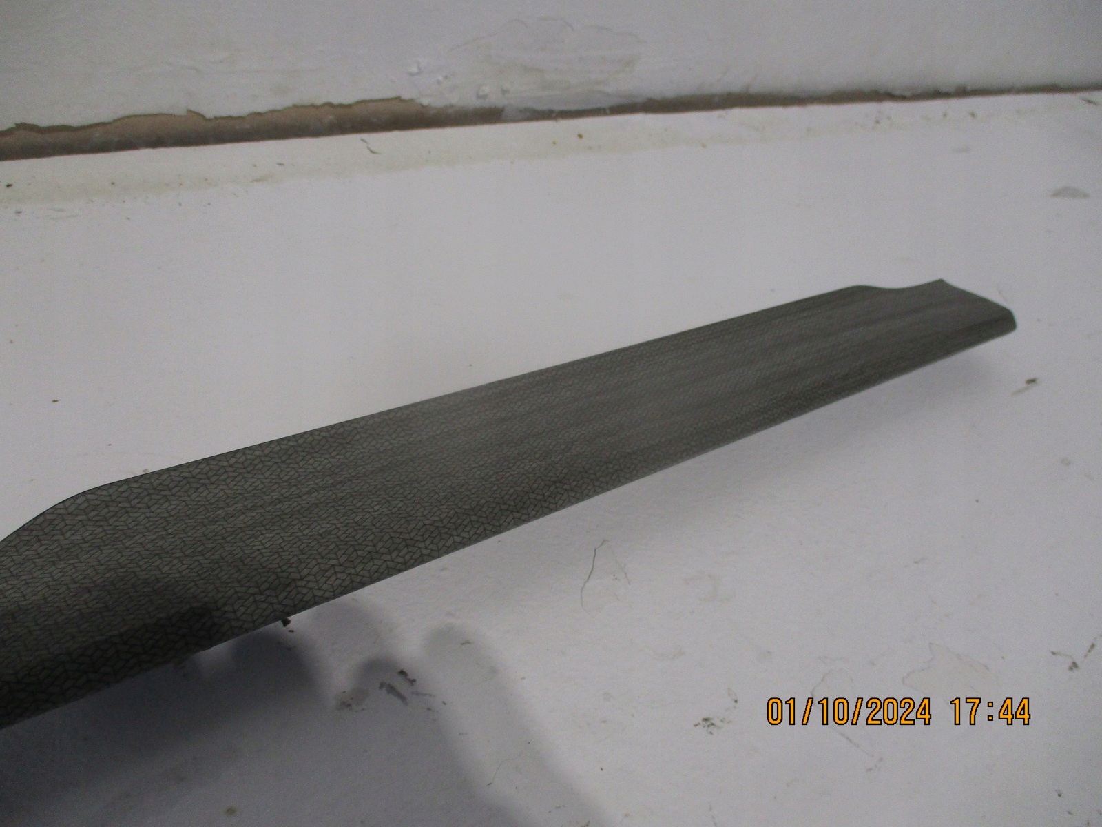 Moulage Console CITROEN C5 X 98370609