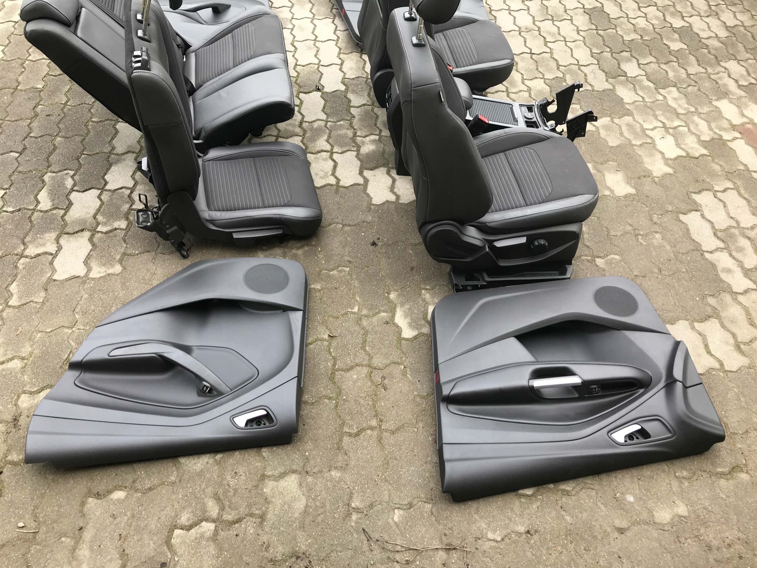 кресло диван бочки тунель кожзам KUGA MK2 РЕСТАЙЛИНГ