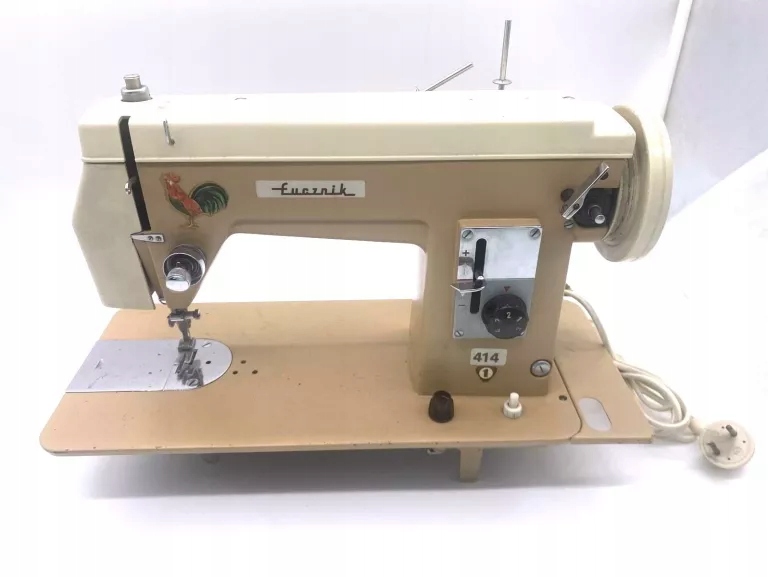 MASZYNA DO SZYCIA ŁUCZNIK 414