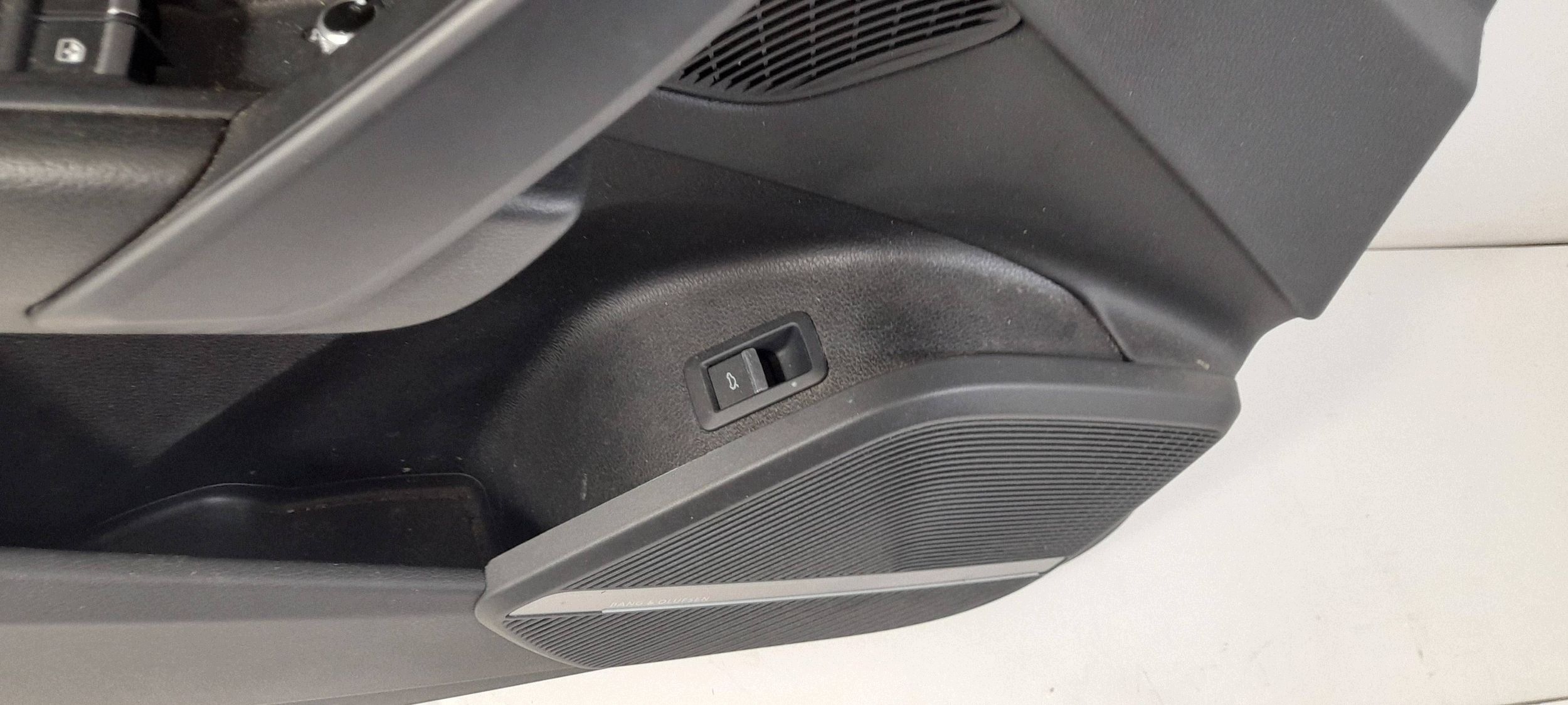 Audi Q5 SQ5 FY 80A side door front left 80A8996XE (ET261)