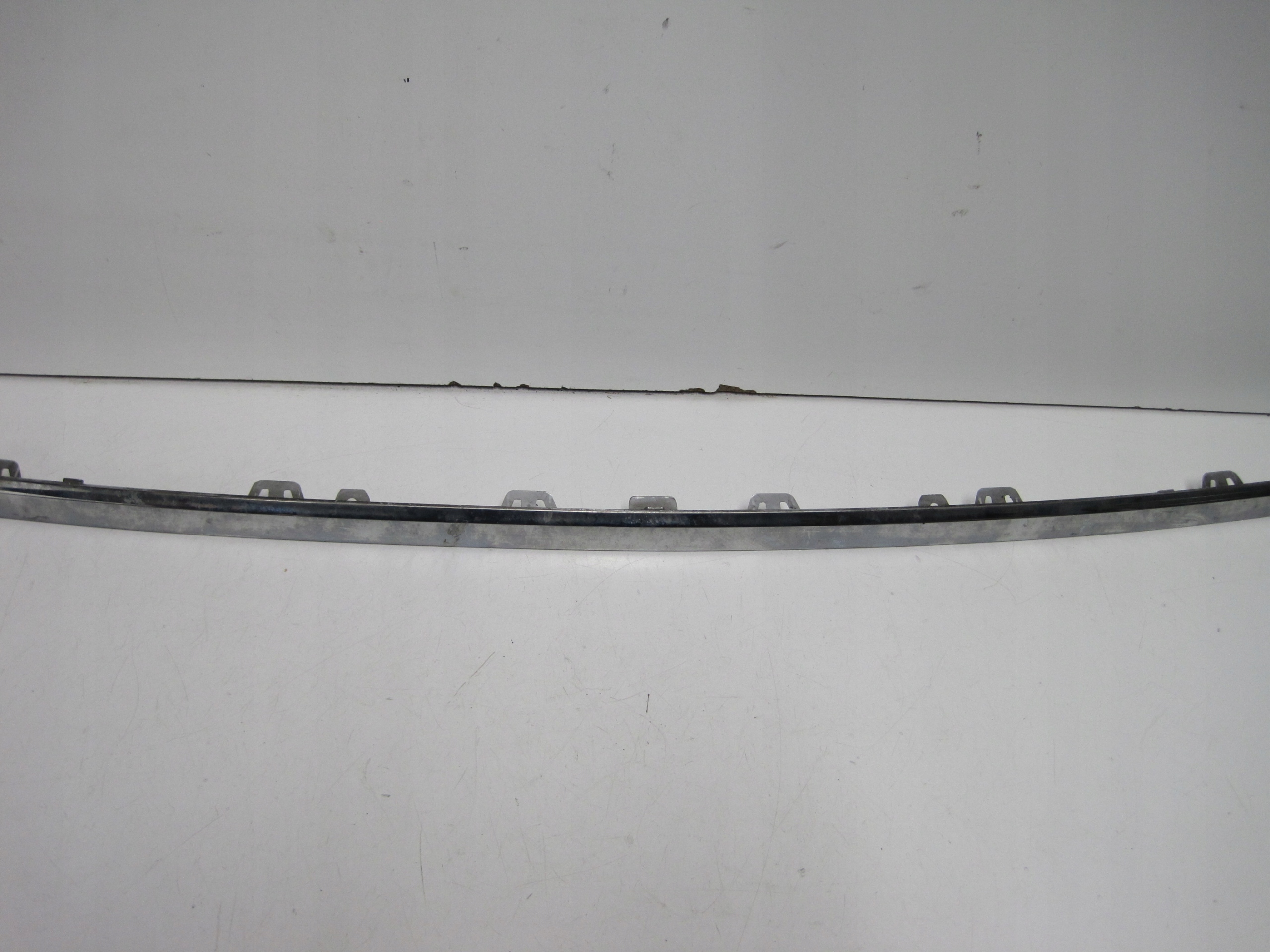CHROM moulding grille GRILA VW T6 7L 7LA853767