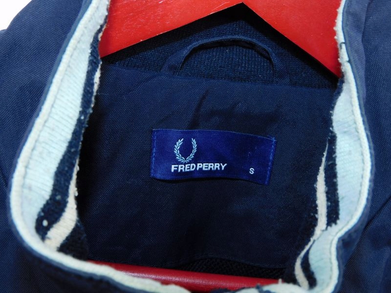 Fred Perry kurtka męska S nylon bejsbolówka Marka Fred Perry