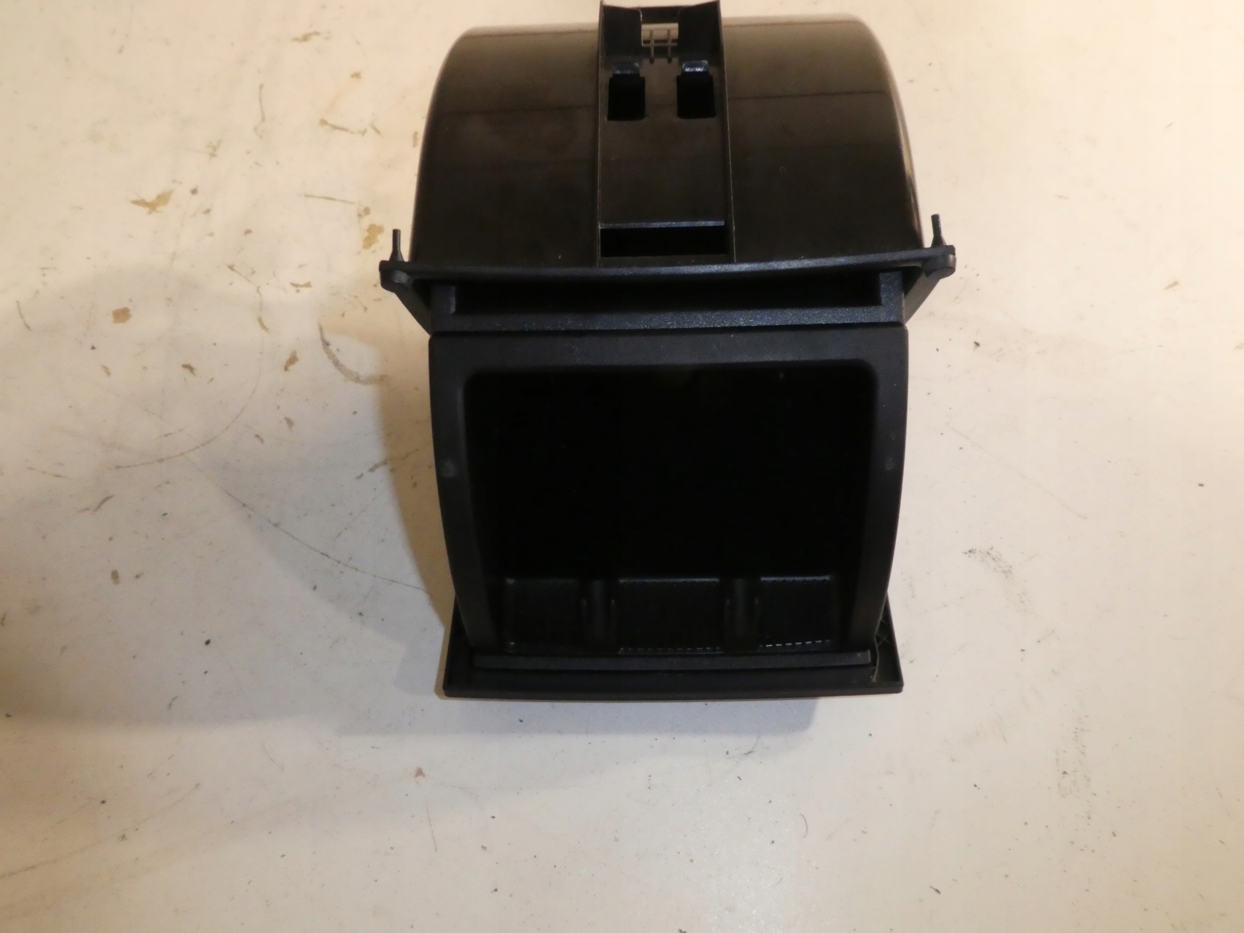 passenger compartment TUNELU SKODA SUPERB II 3T0857961B
