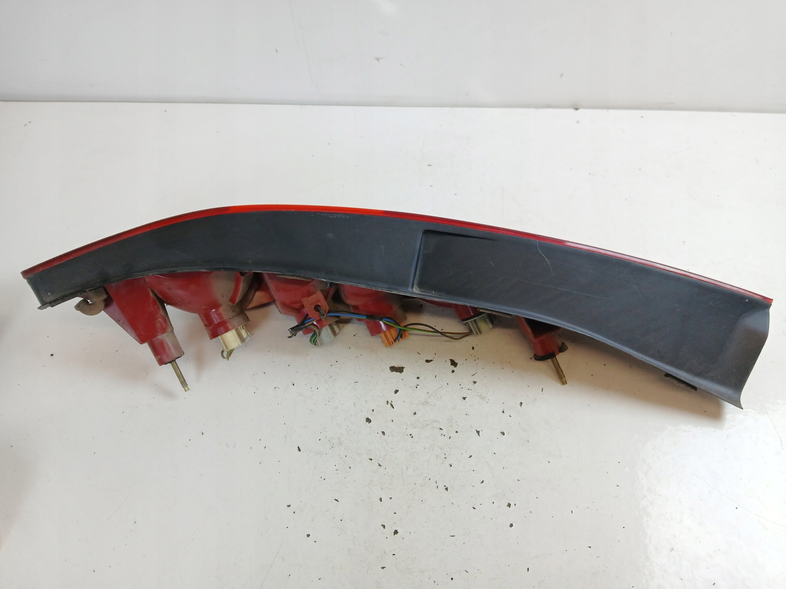 FORD MONDEO MK3 KOMBI light left rear part