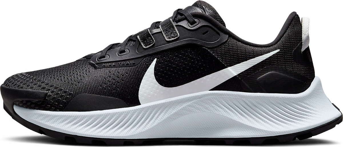 Dámské sportovní boty Nike Pegasus Trail 2 černé DA8698-001 vel. 42