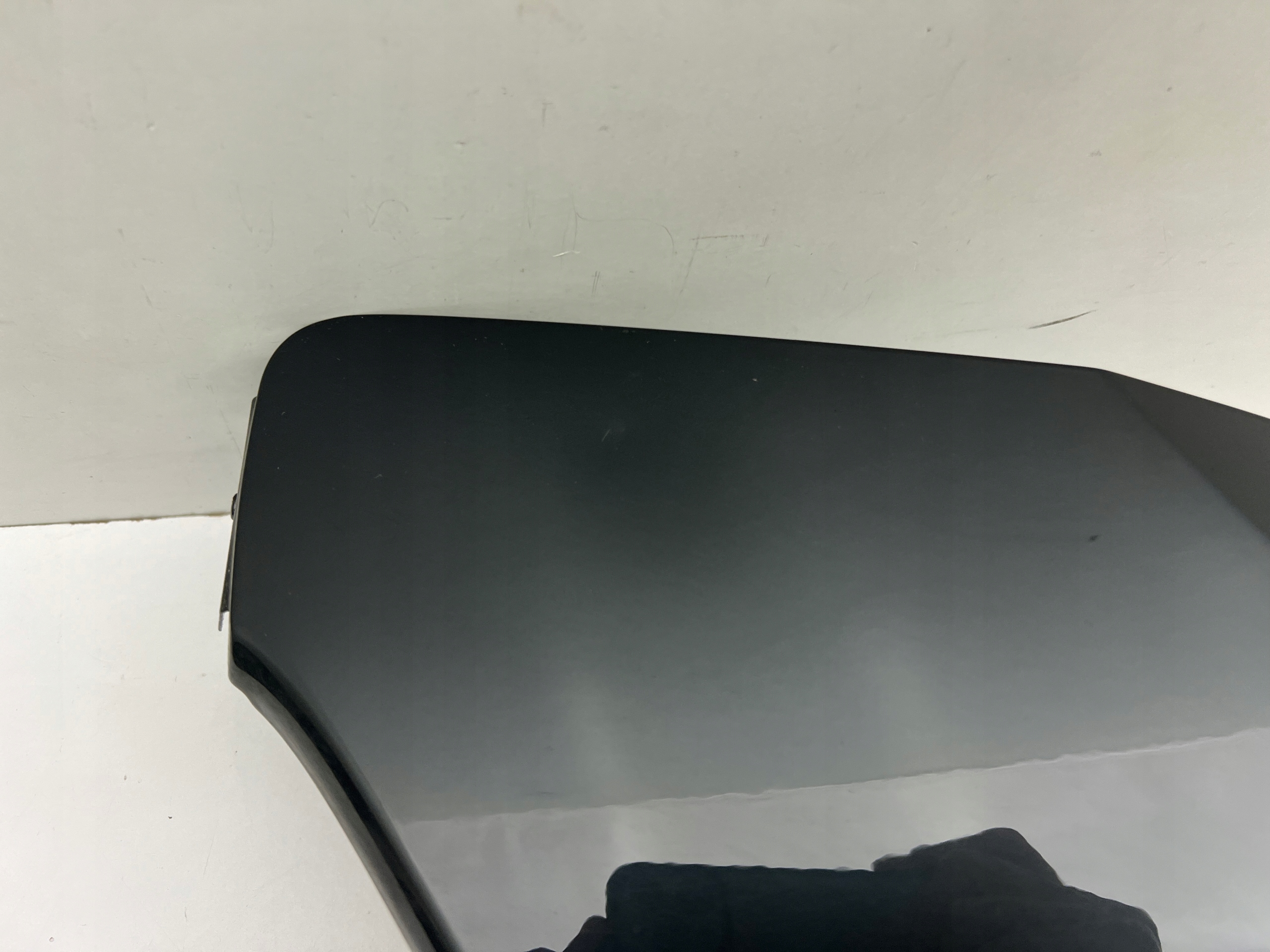 AUDI A4 B9 8W LIFT BŁOTNIK PRZEDNI PRAWY PRZÓD ORYGINAŁ OEM 19-24 Strona zabudowy przód - prawa