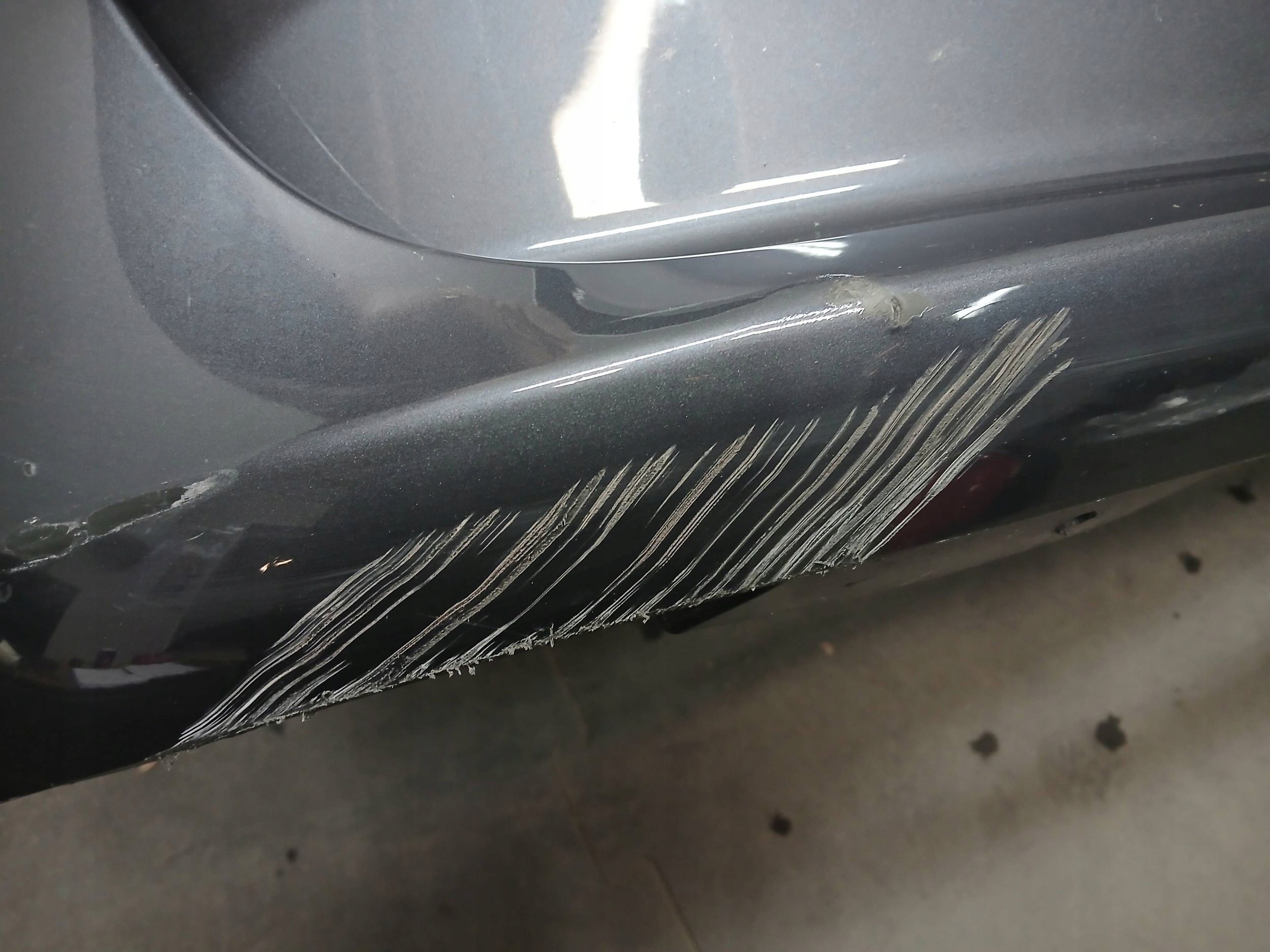 bumper front TESLA III 3