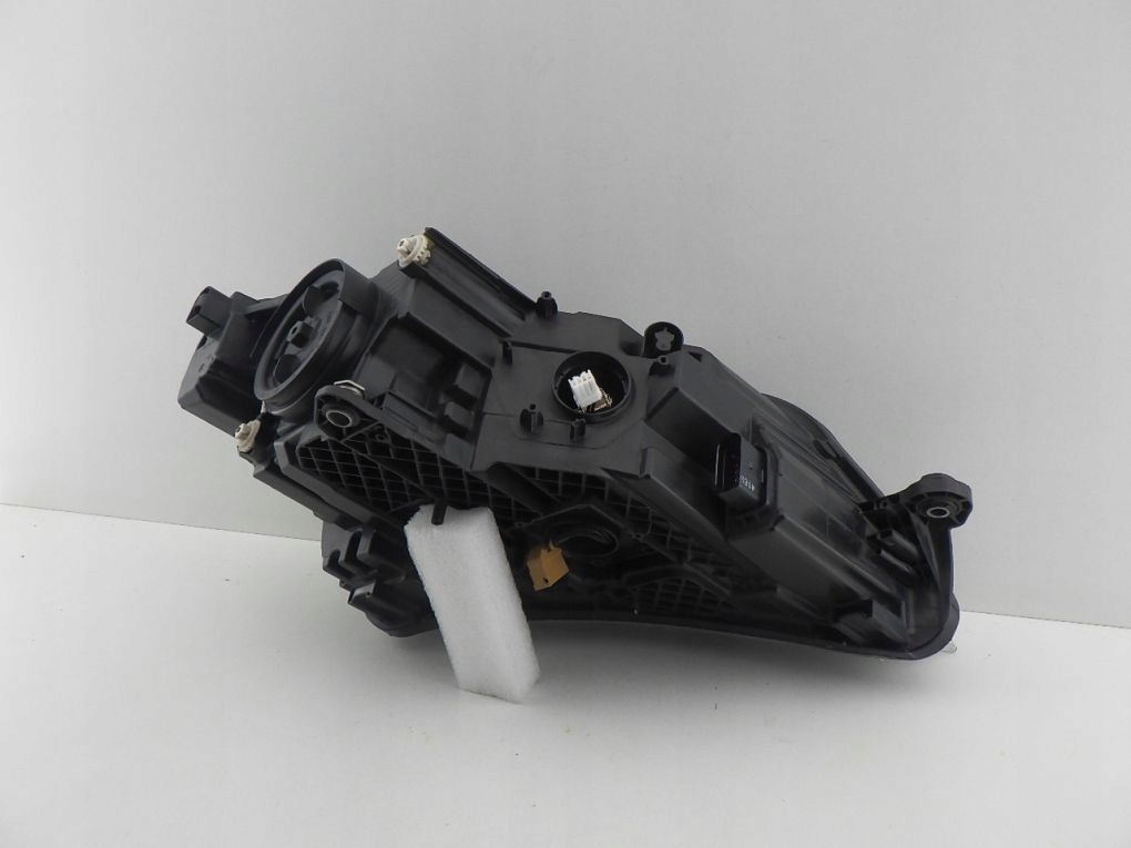 SKODA SUPERB III 3 LIFT XENON 3V1 light left