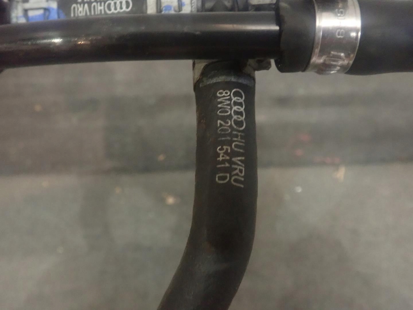 fuel hose AUDI 8T0127401A