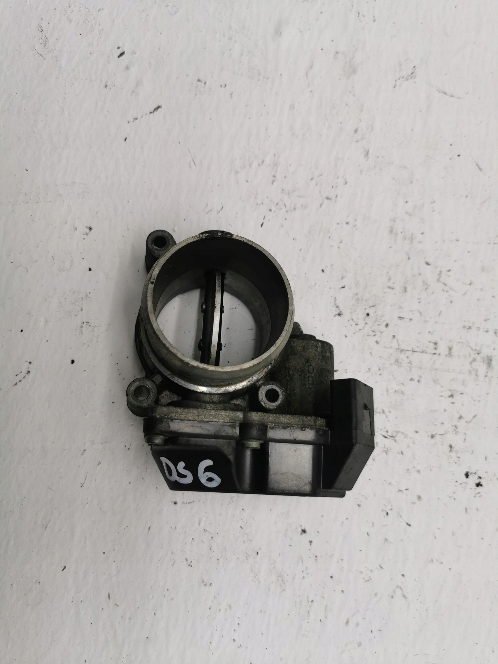throttle flap VW CRAFTER 2.5 TDI 06-11 076128063A