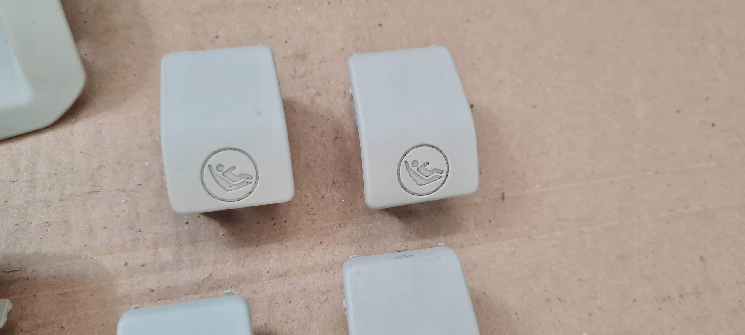 Q3 83A bracket holder ISOFIX KANAPY rear part KOMPLET 83A887233A