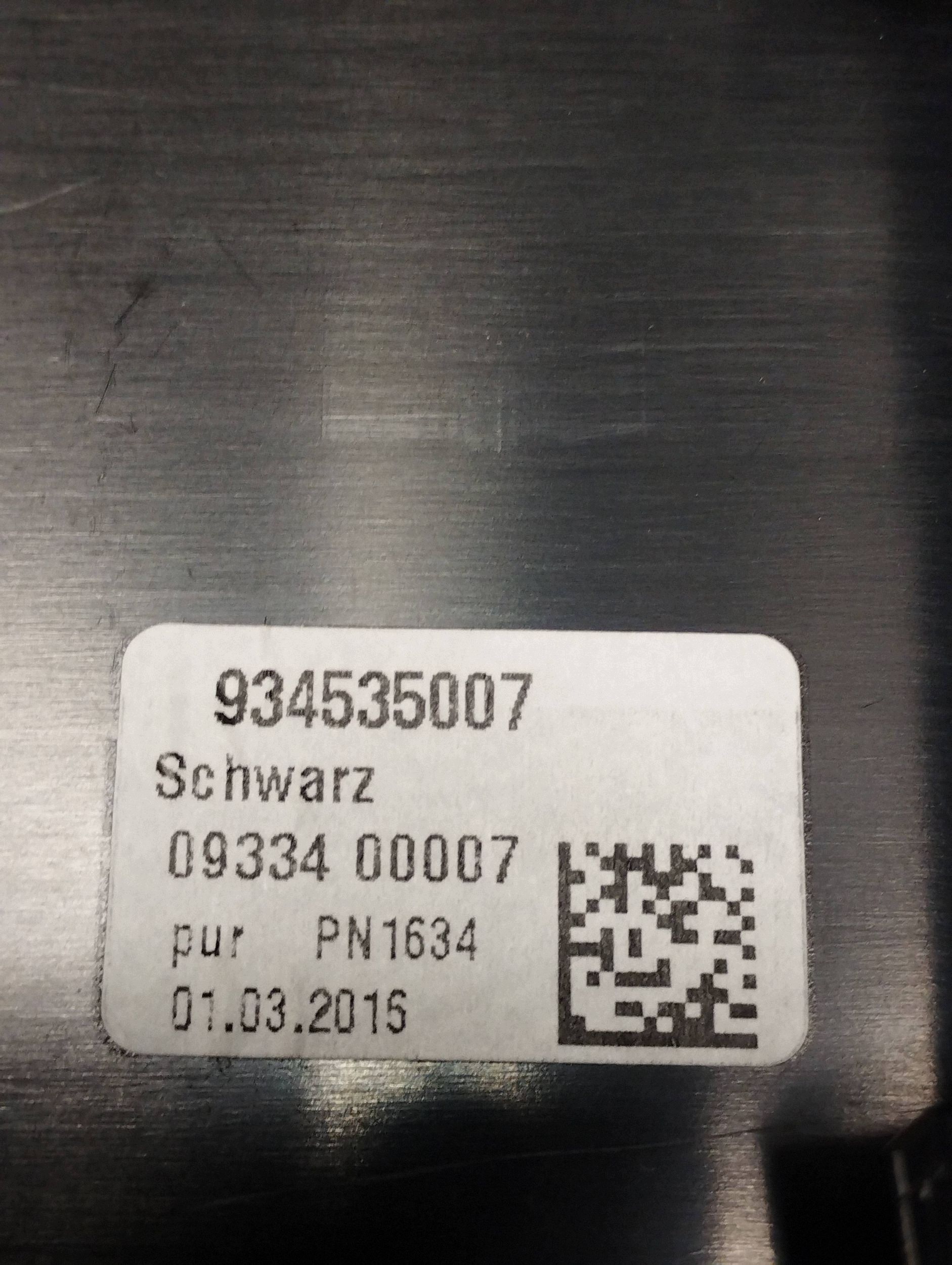 BMW 7 G11 G12 passenger compartment 9345350