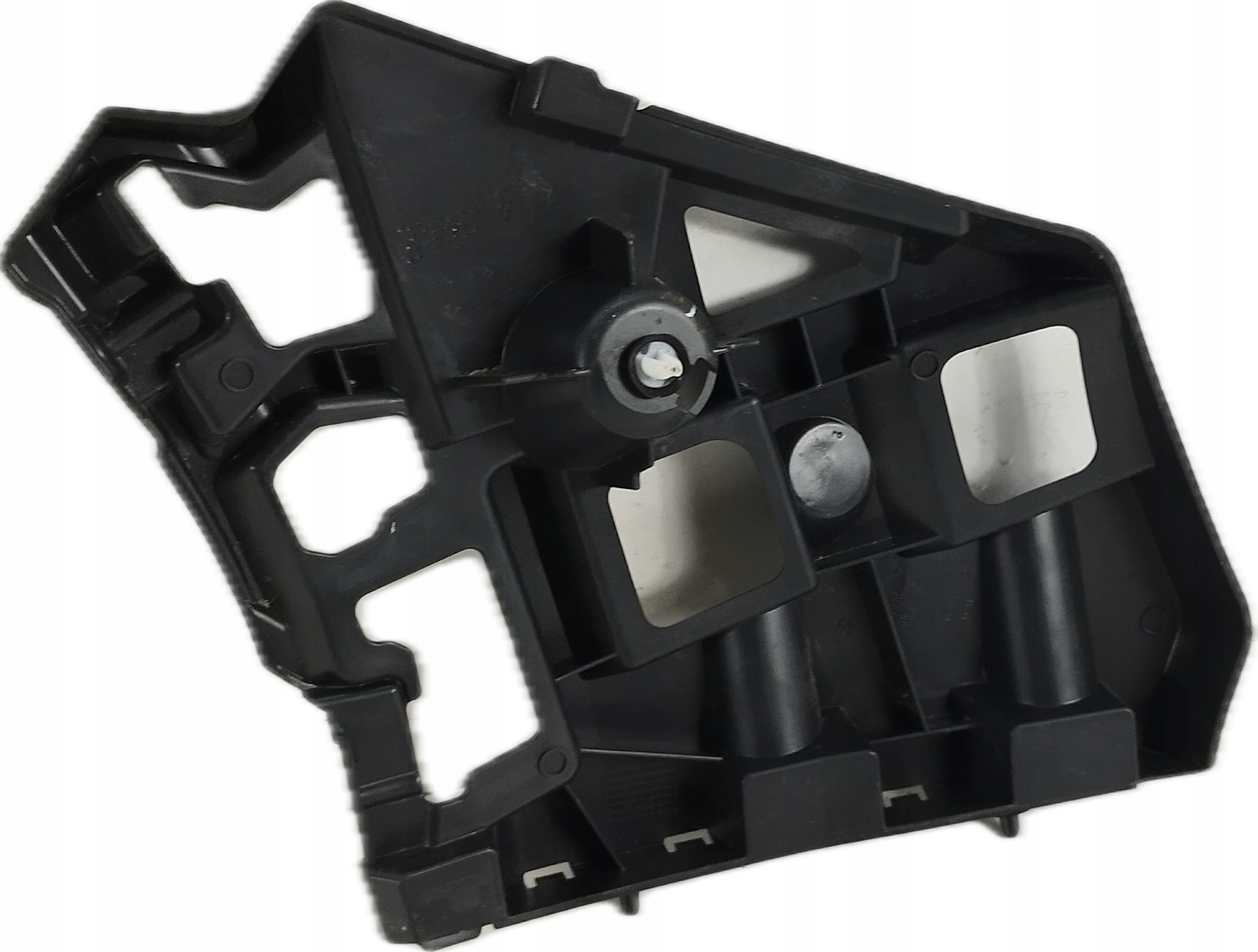 bumper bracket left rear part CITROEN C4 III 2020- 9830714580