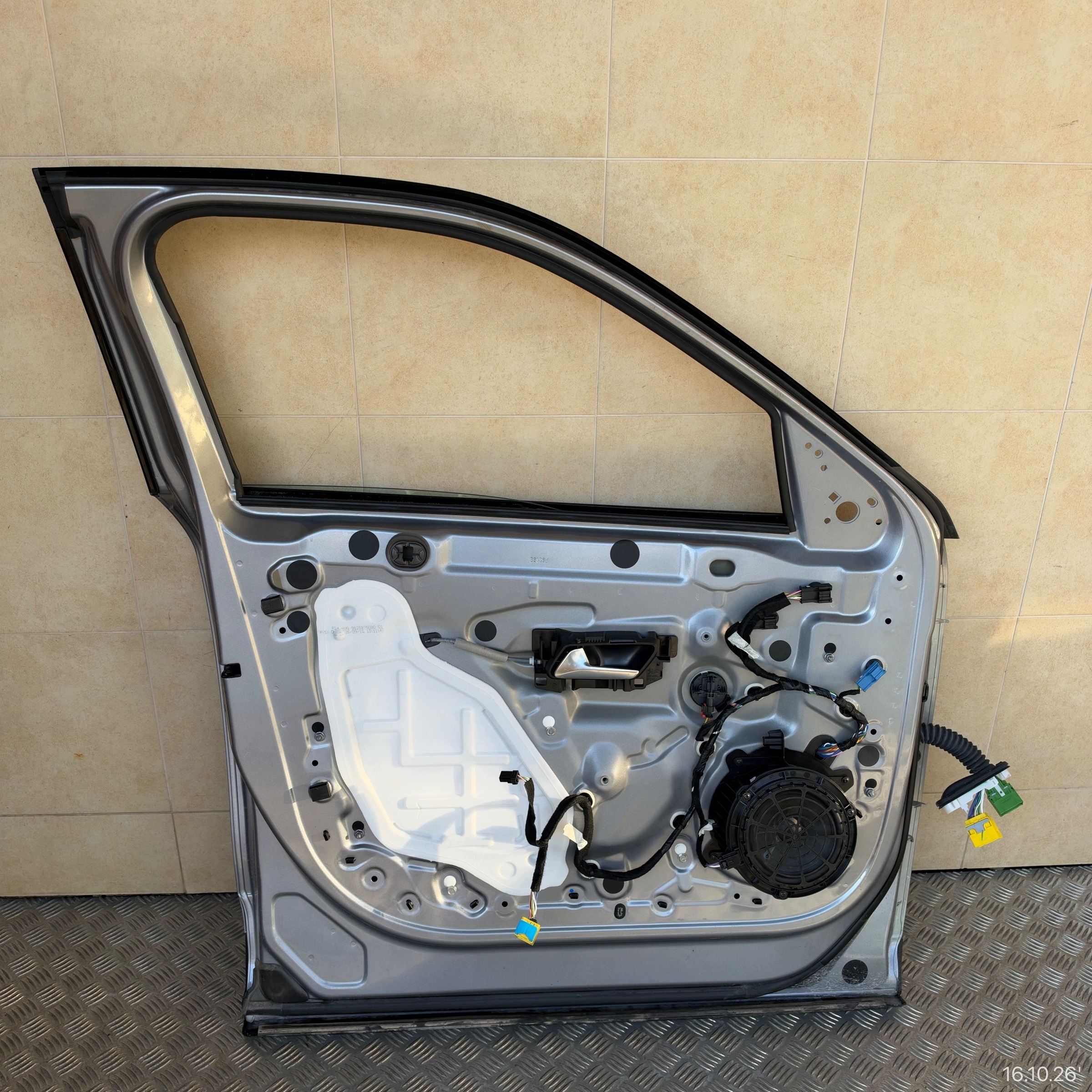 door front left PEUGEOT 2008 II LIFT 2026 year