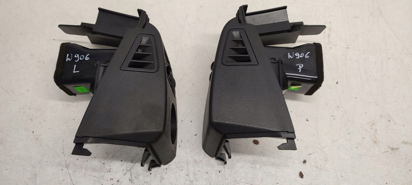 grid air conditioning devices right left Mercedes Sprinter 906