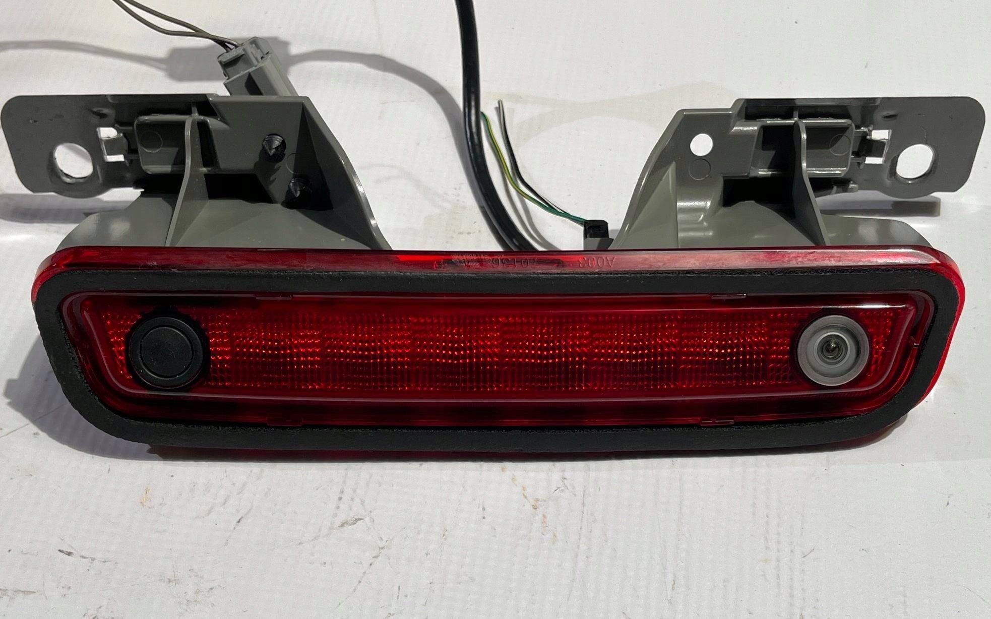 Kamera reversing wsteczna light stop bonnet Dodge Charger 2011-2014