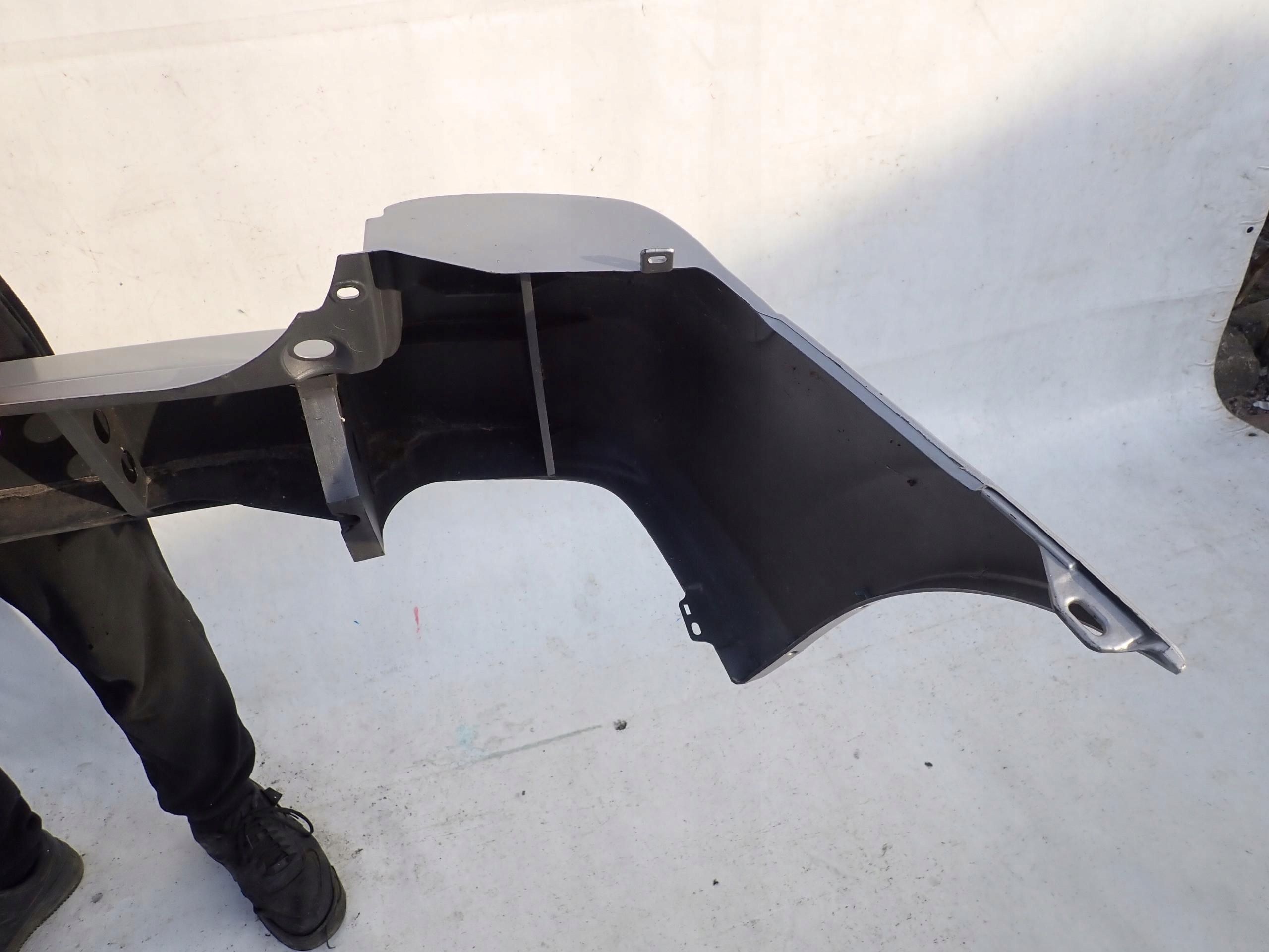 MAZDA DEMIO e LIFT 00- Paraurti posteriore posteriore