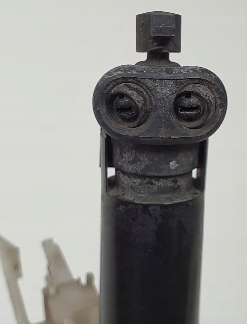 DYSZA SPRYSKIWACZA LAMPY PRAWA FORD MONDEO MK4 Producent części Ford OE