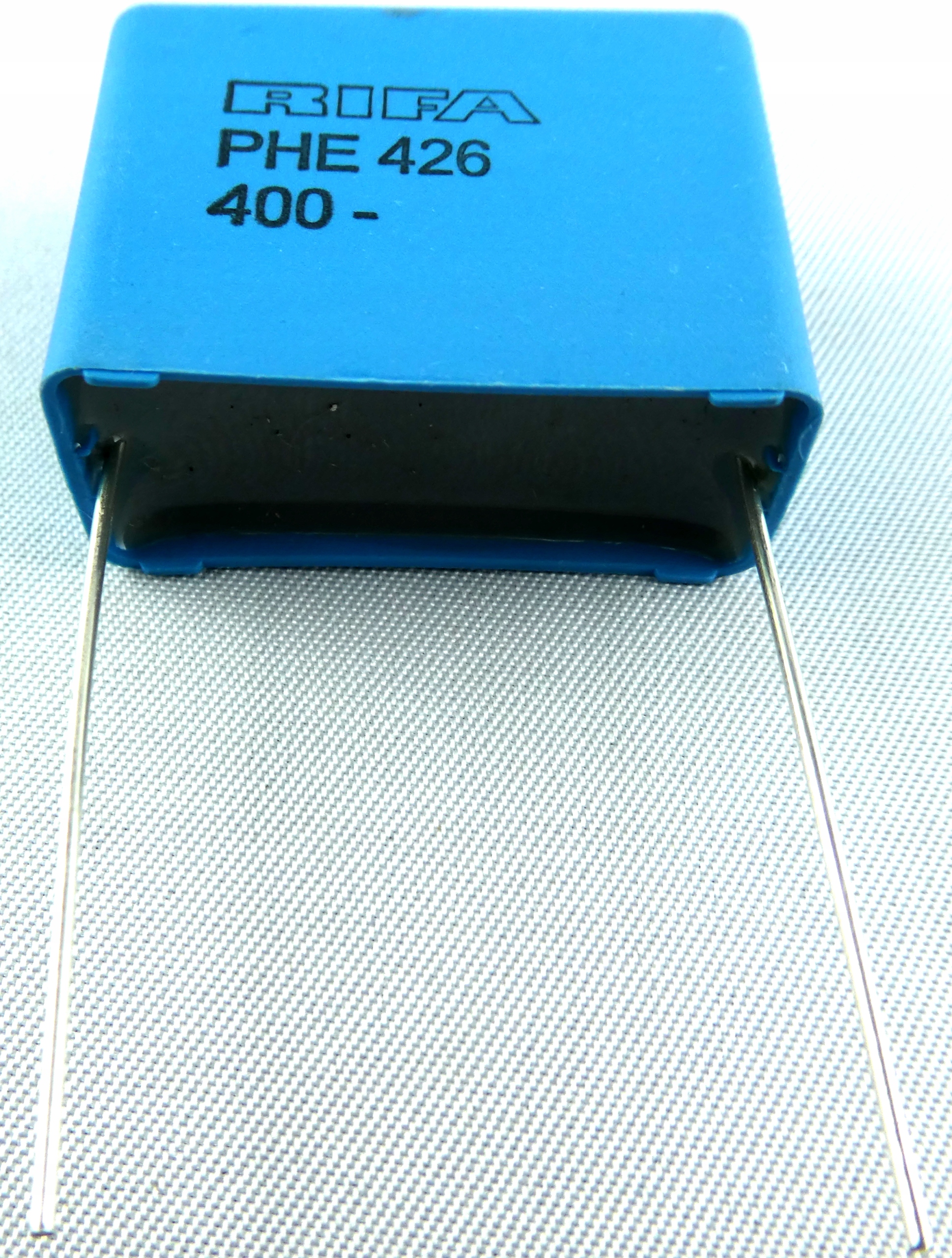 EVOX RIFA 2,2uF 5% 400V DC F426 Foliowy 10szt.