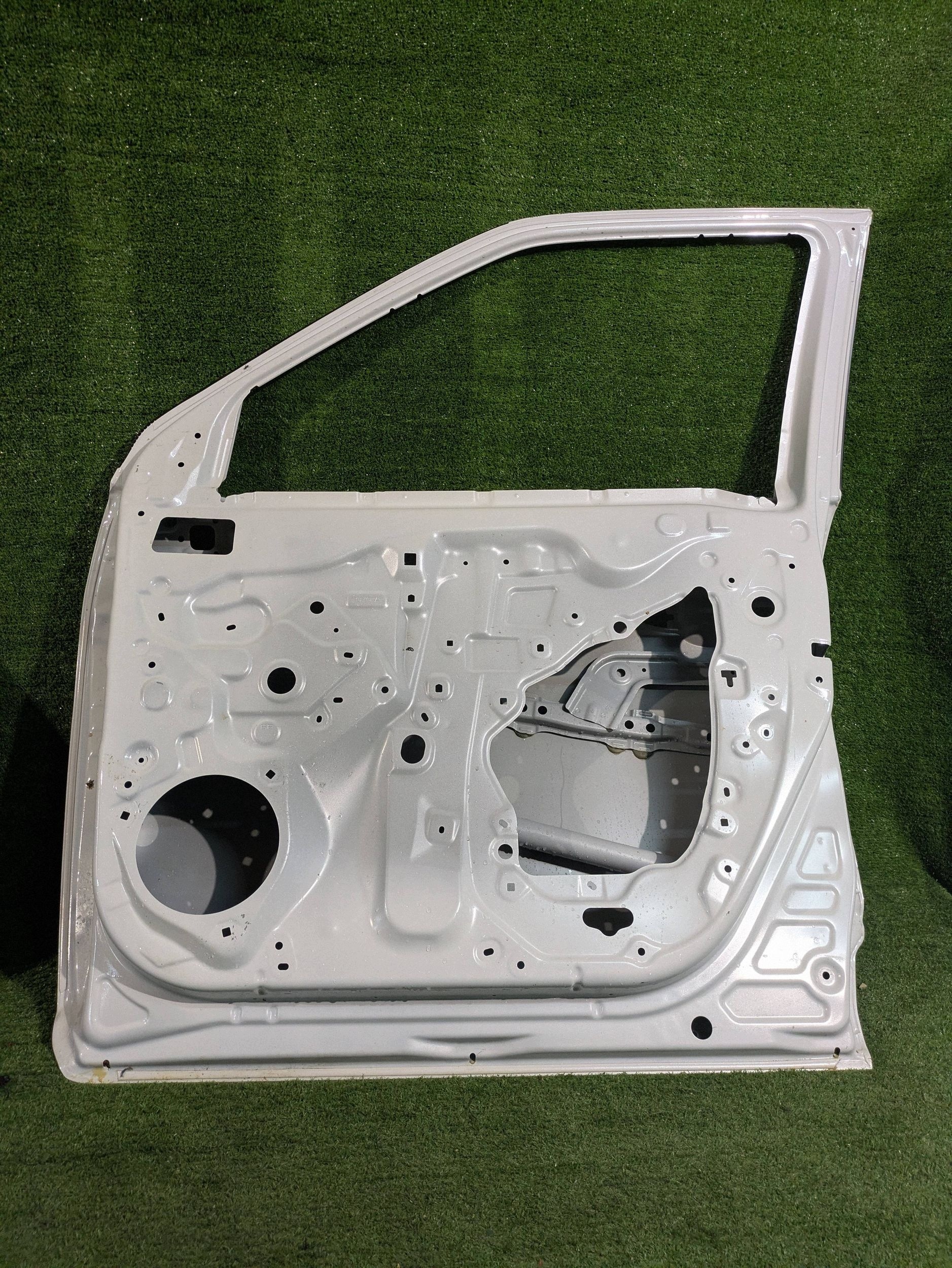 door front right right front TOYOTA YARIS CROSS NR.4894