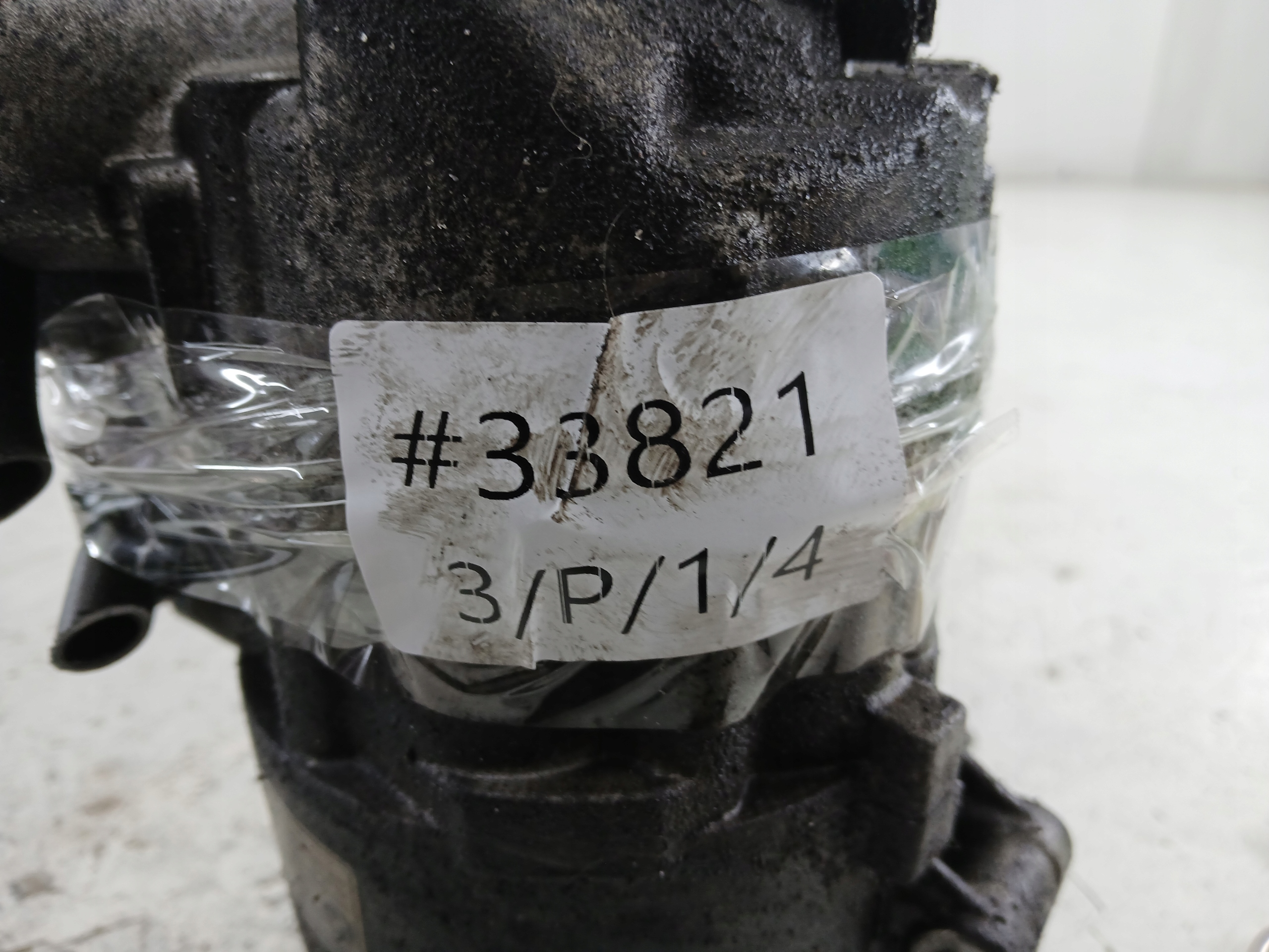 BMW E46 1.8 compressor; of the air conditioning compressor 6908660