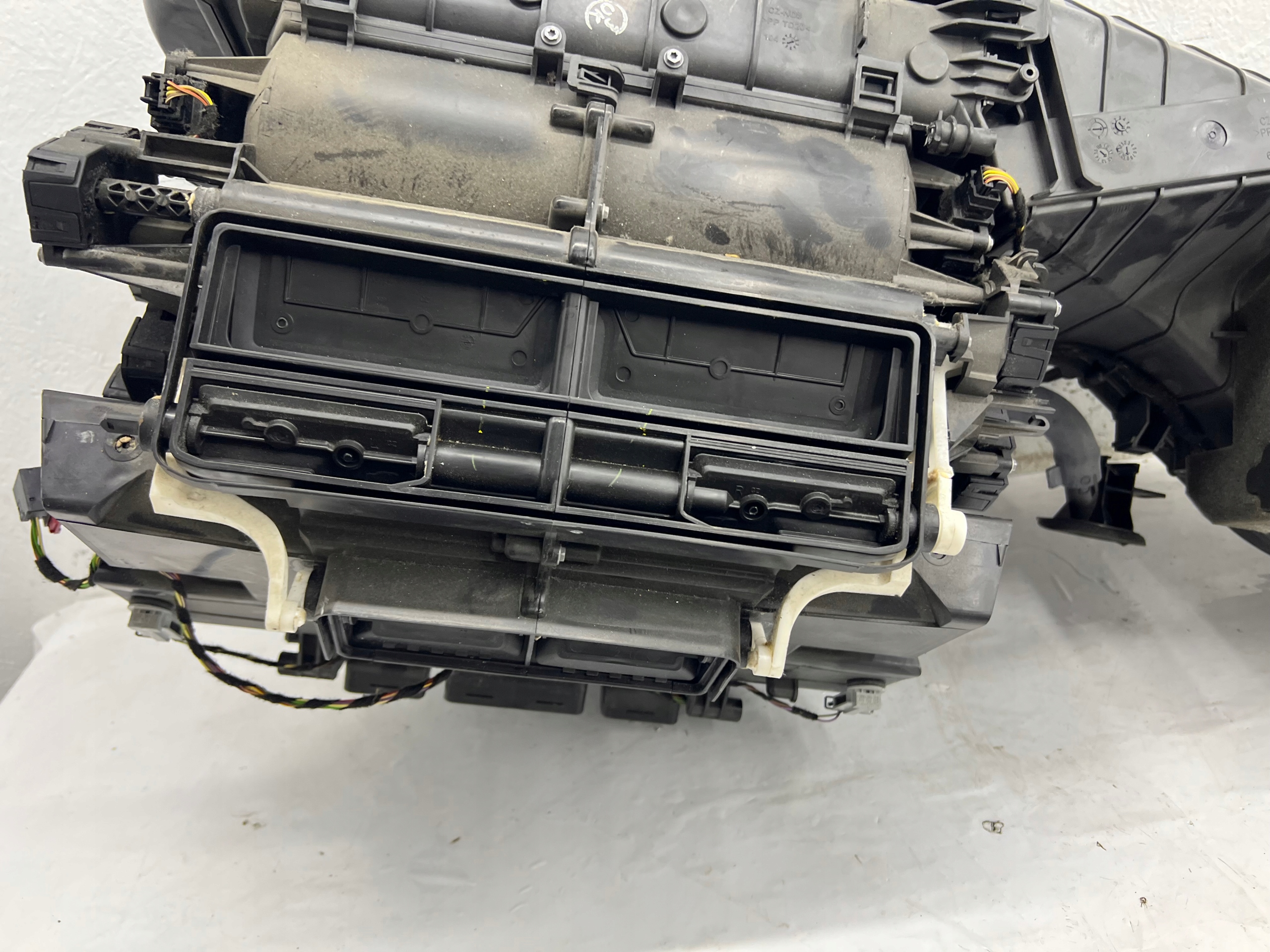 AUDI A6 C7 heater heating DENSO EUROPA 4G1820005L complete