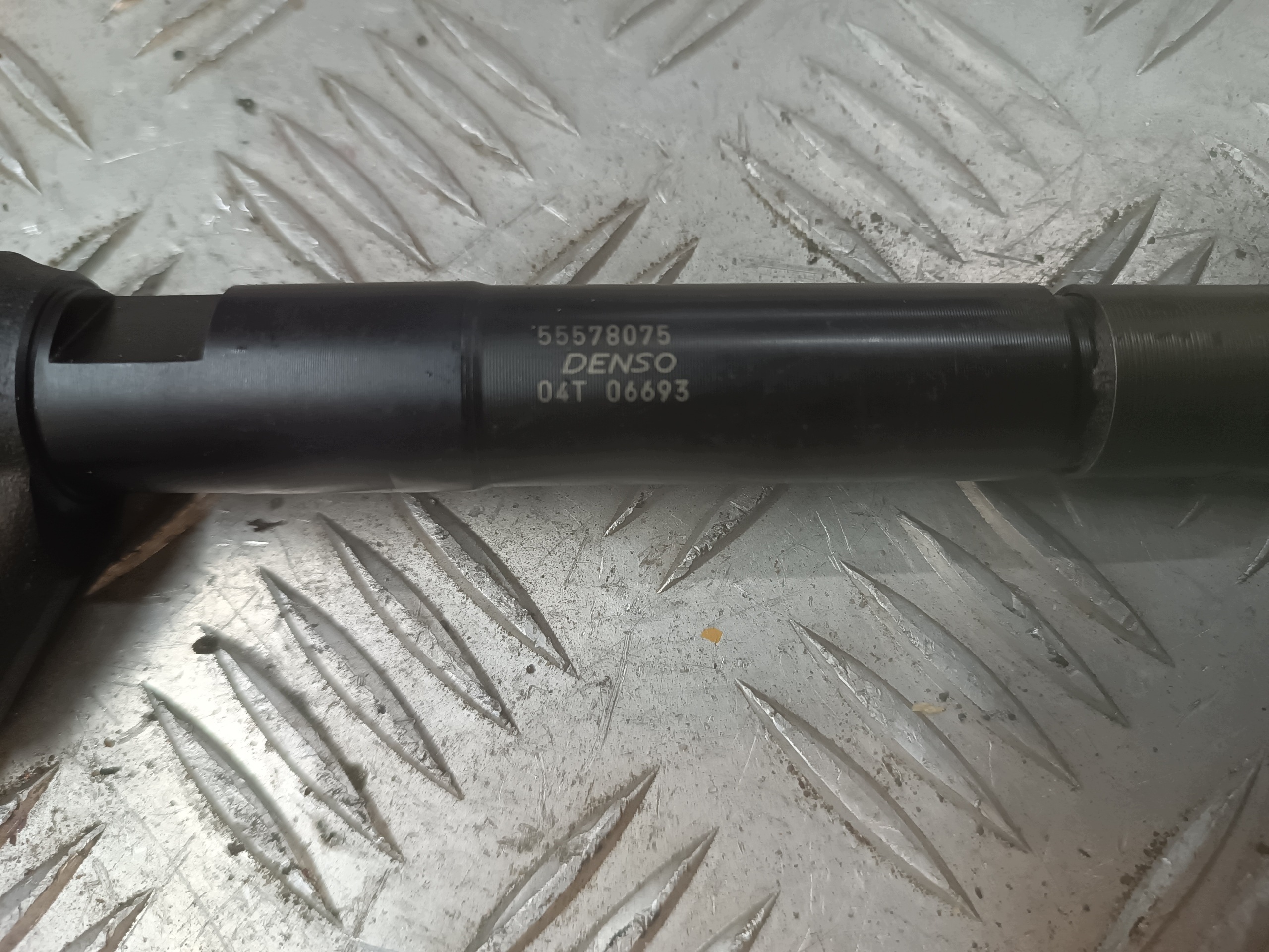 nozzle injector nozzles OPEL ASTRA K V 1.6 CDTI 55578075