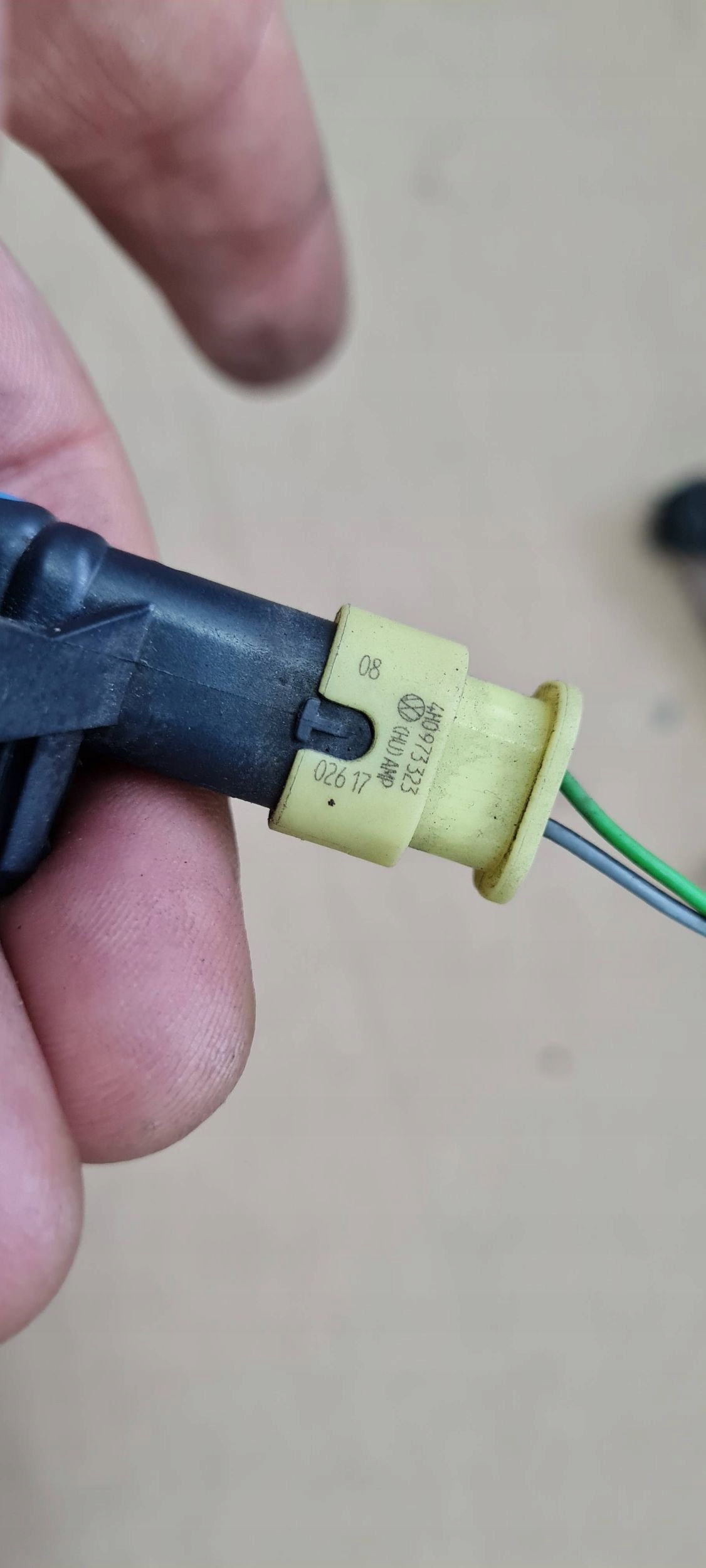 A5 8W S5 impact sensor connecting spoiler KOSTKA 4M0959651 A4 B8 8W S4