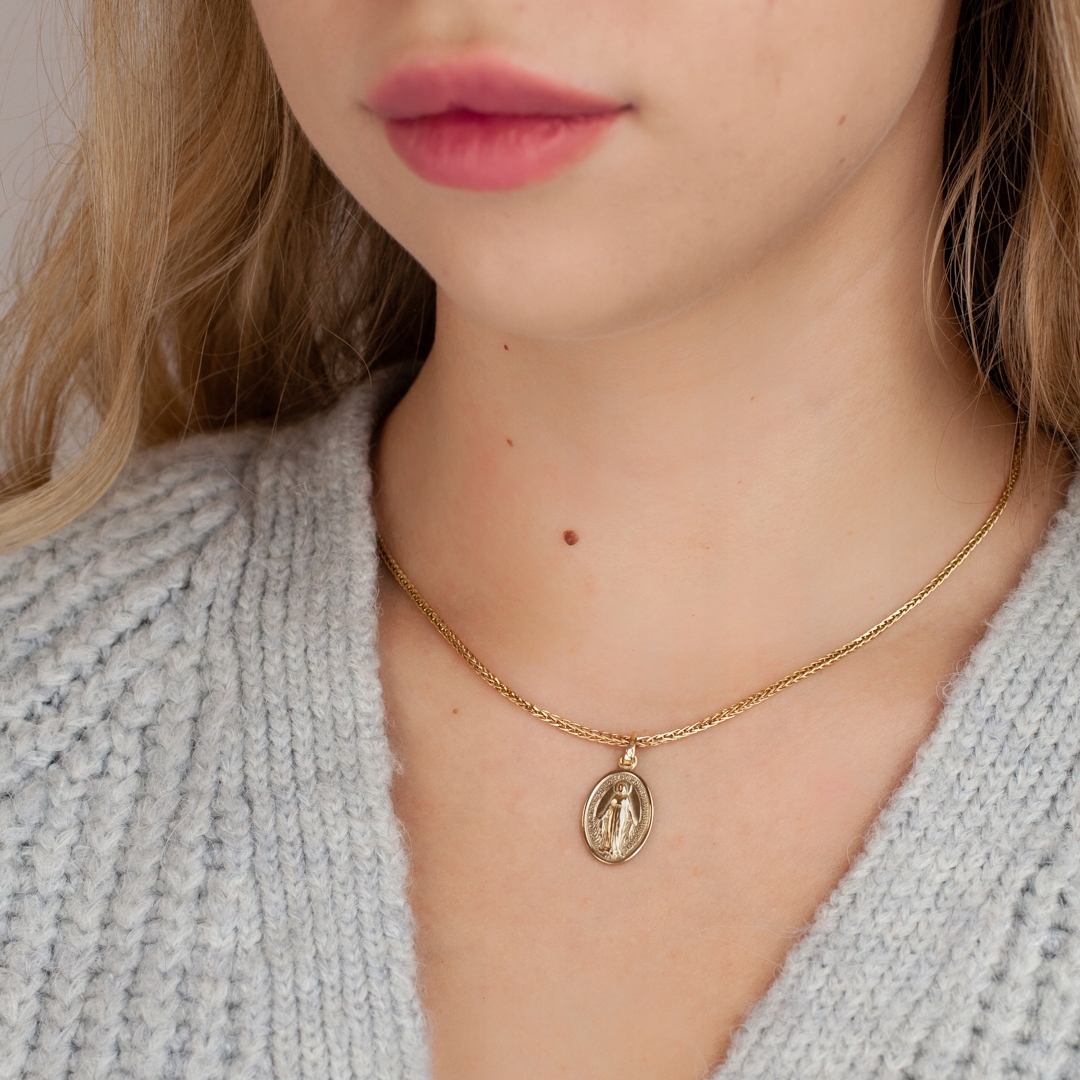 DWUSTRONNY MEDALIK Z MATKĄ BOSKĄ CUDOWNĄ ZŁOTO 585 Kod producenta M-K008