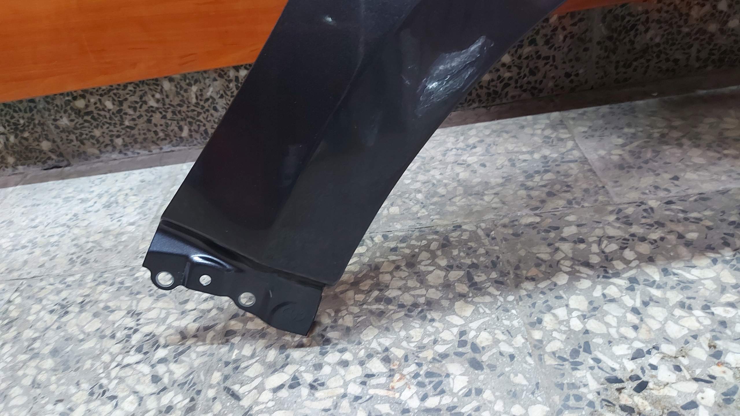 fender right front TOYOTA YARIS IV 20