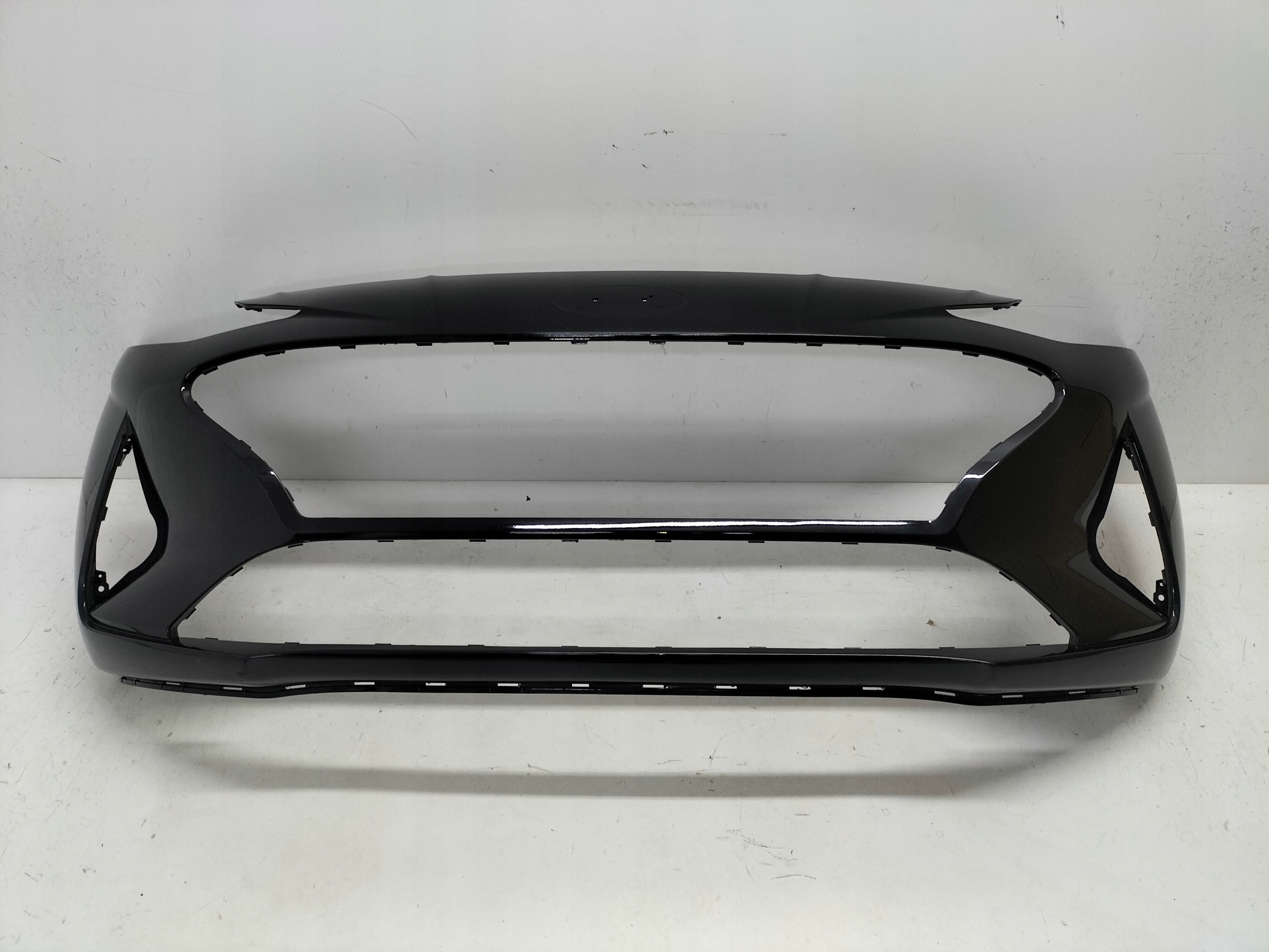 front bumper front HYUNDAI I10 III 20