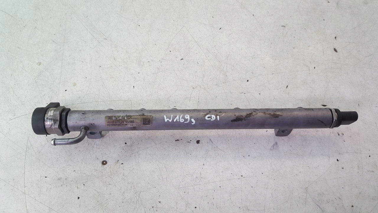 injection ramp Mercedes W169 2,0 CDI