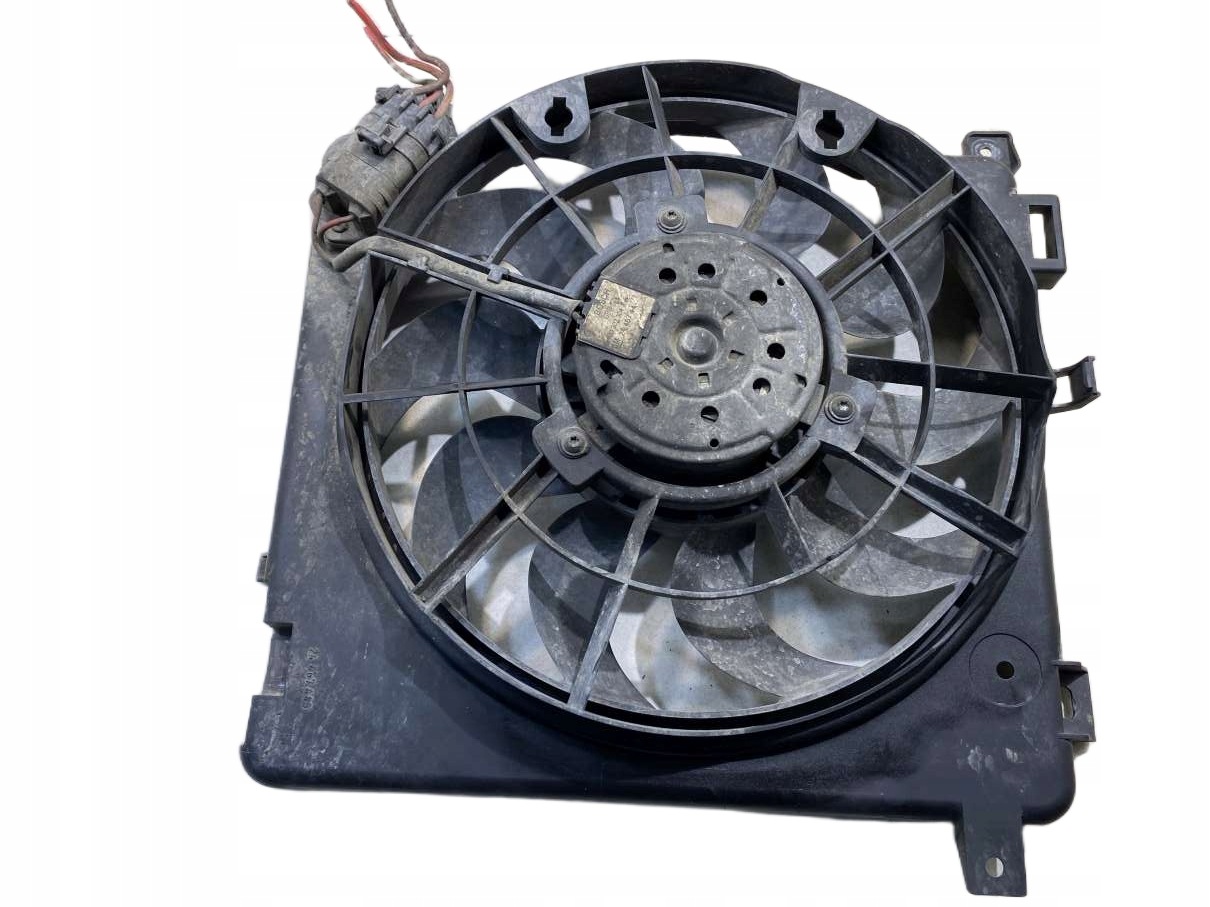 ventilátor chladiče ZAFIRA B 1.9 CDTI 24467444