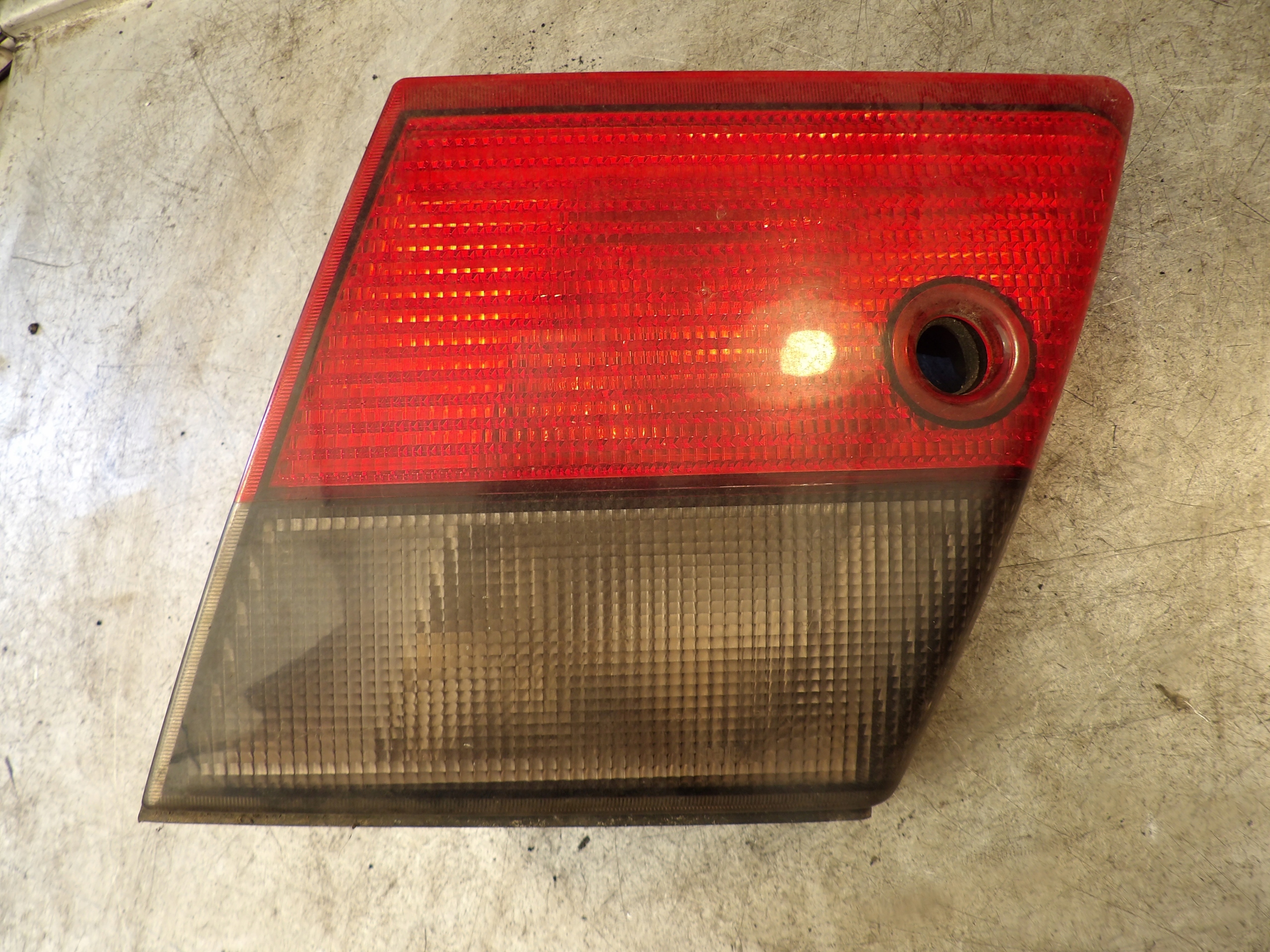 Saab 95 light rear right trunk door
