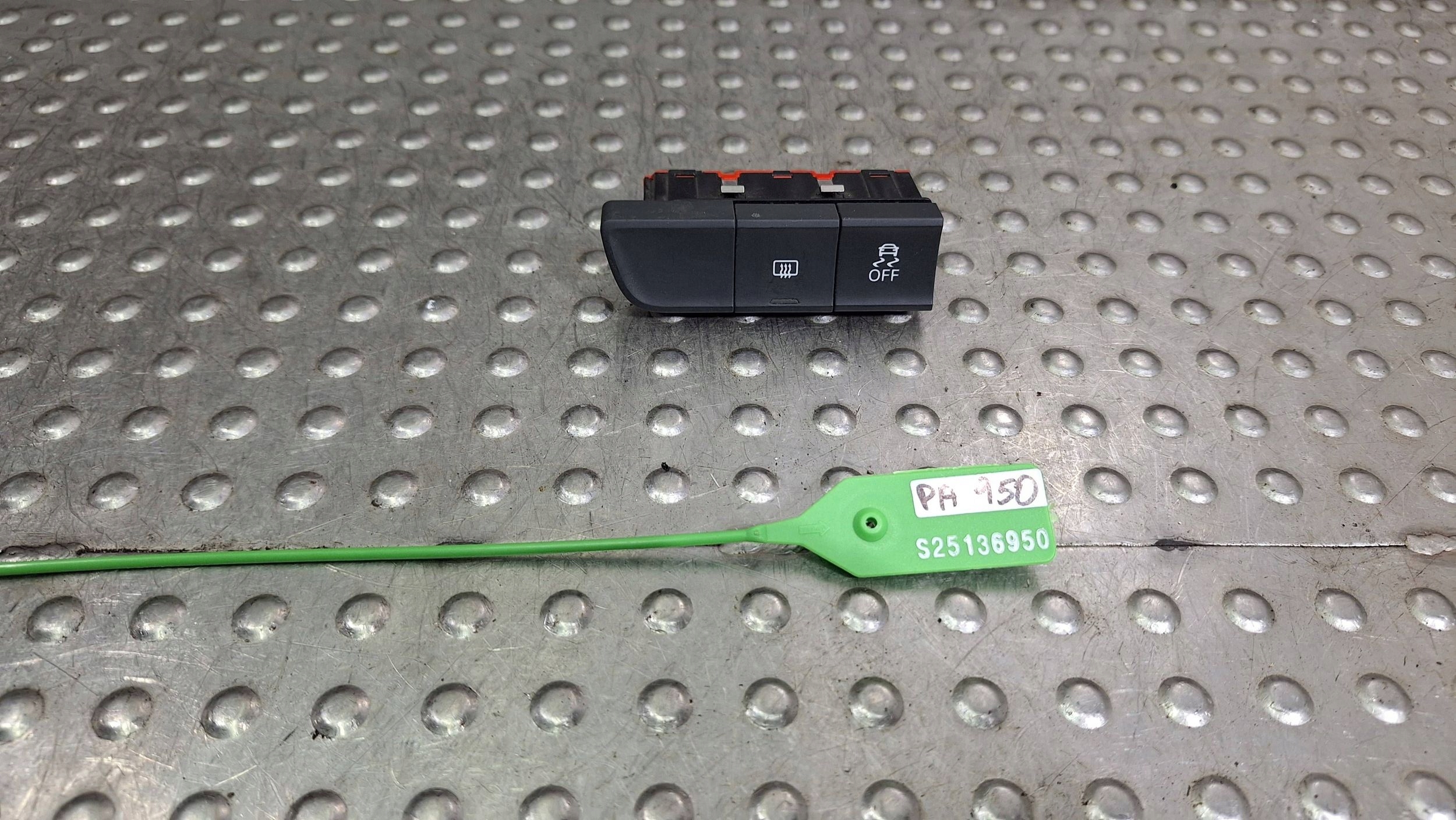 PANEL controls 8X0959673 AUDI A1 8X