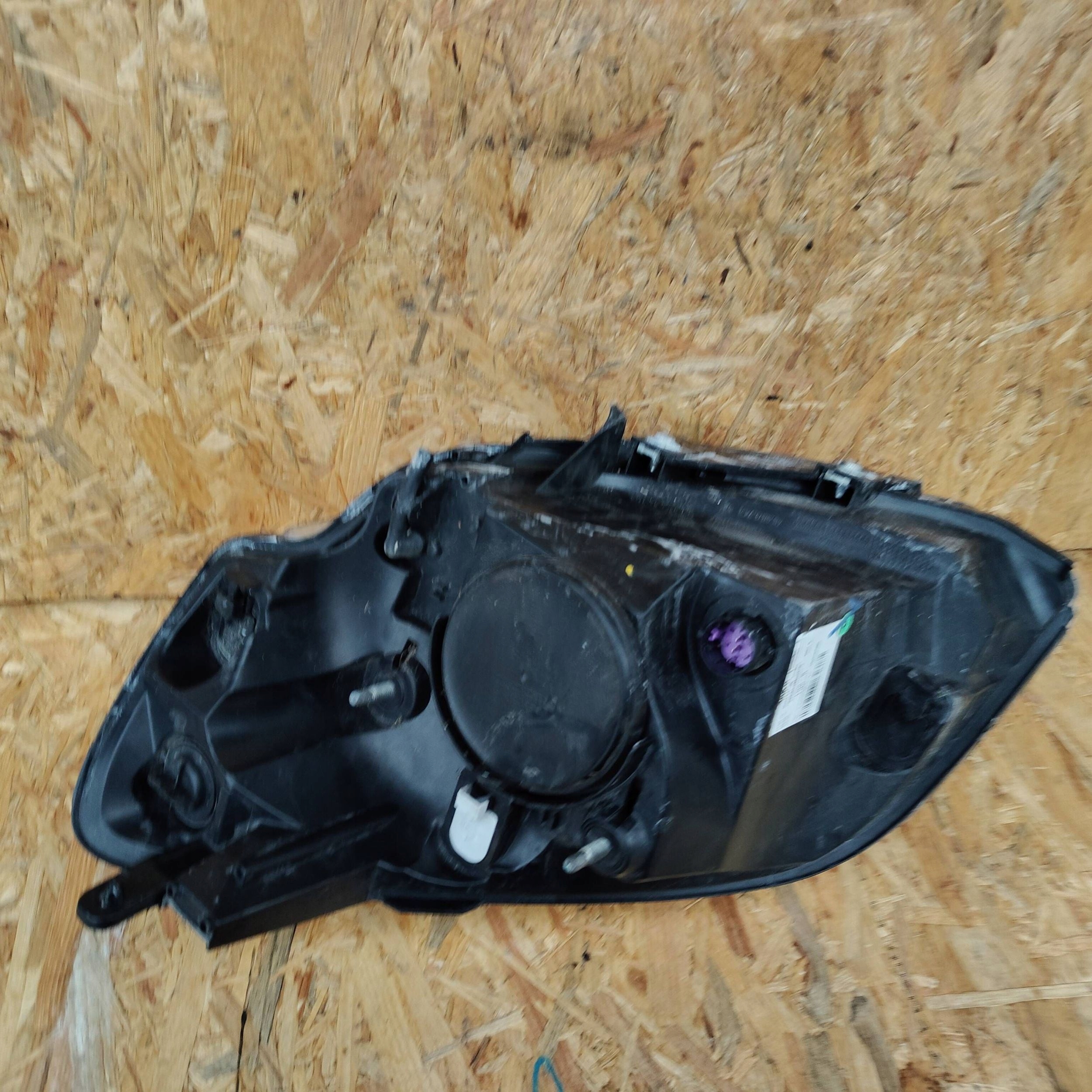 Reflektor front side right Peugeot Bipper 45560393