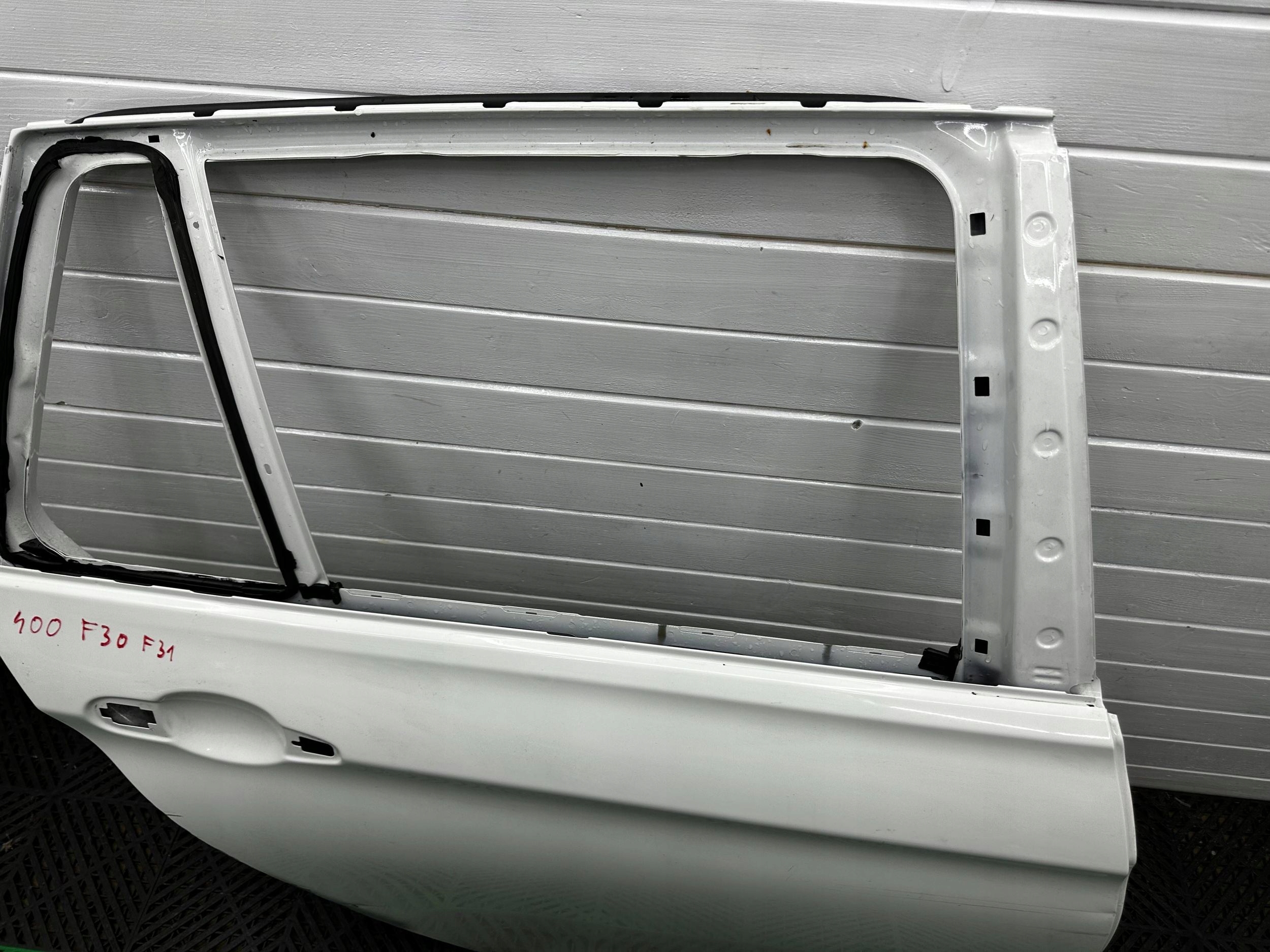 door rear. rear part side right BMW 3 F31