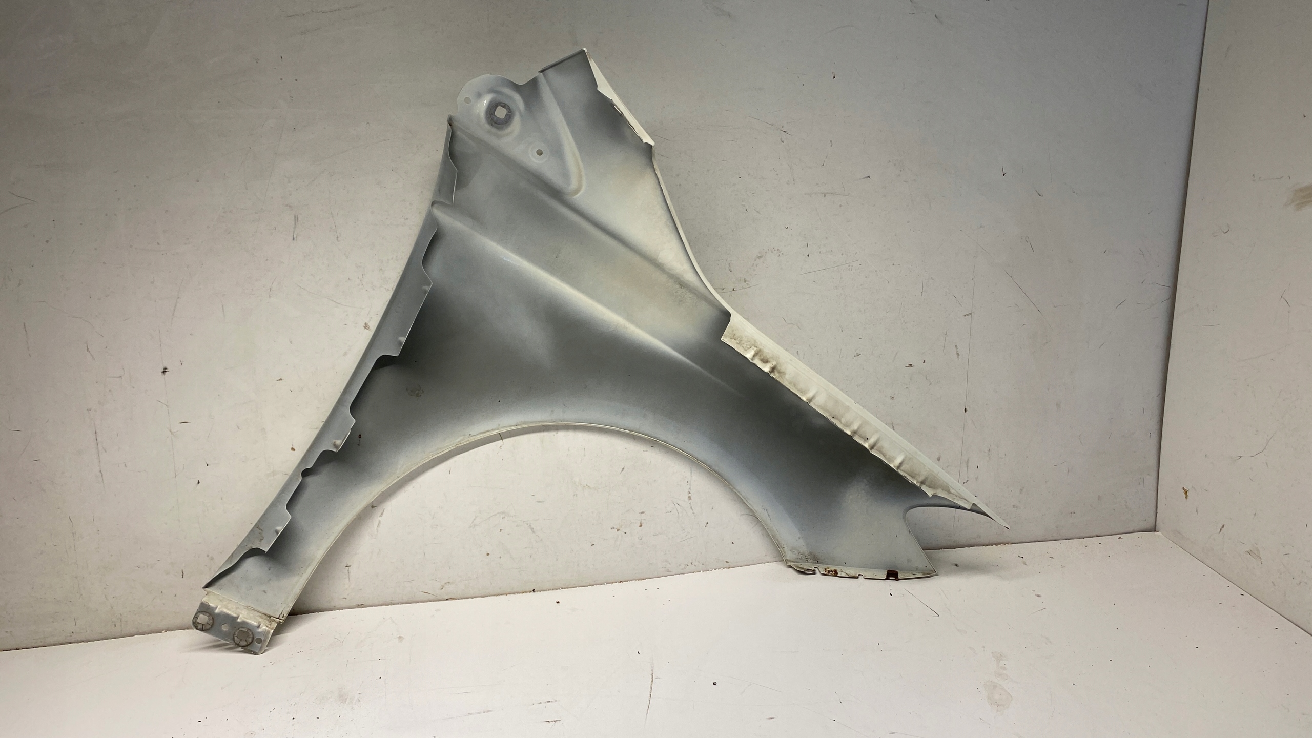 MERCEDES B-KLASA W246 B KLASA fender left front front 650
