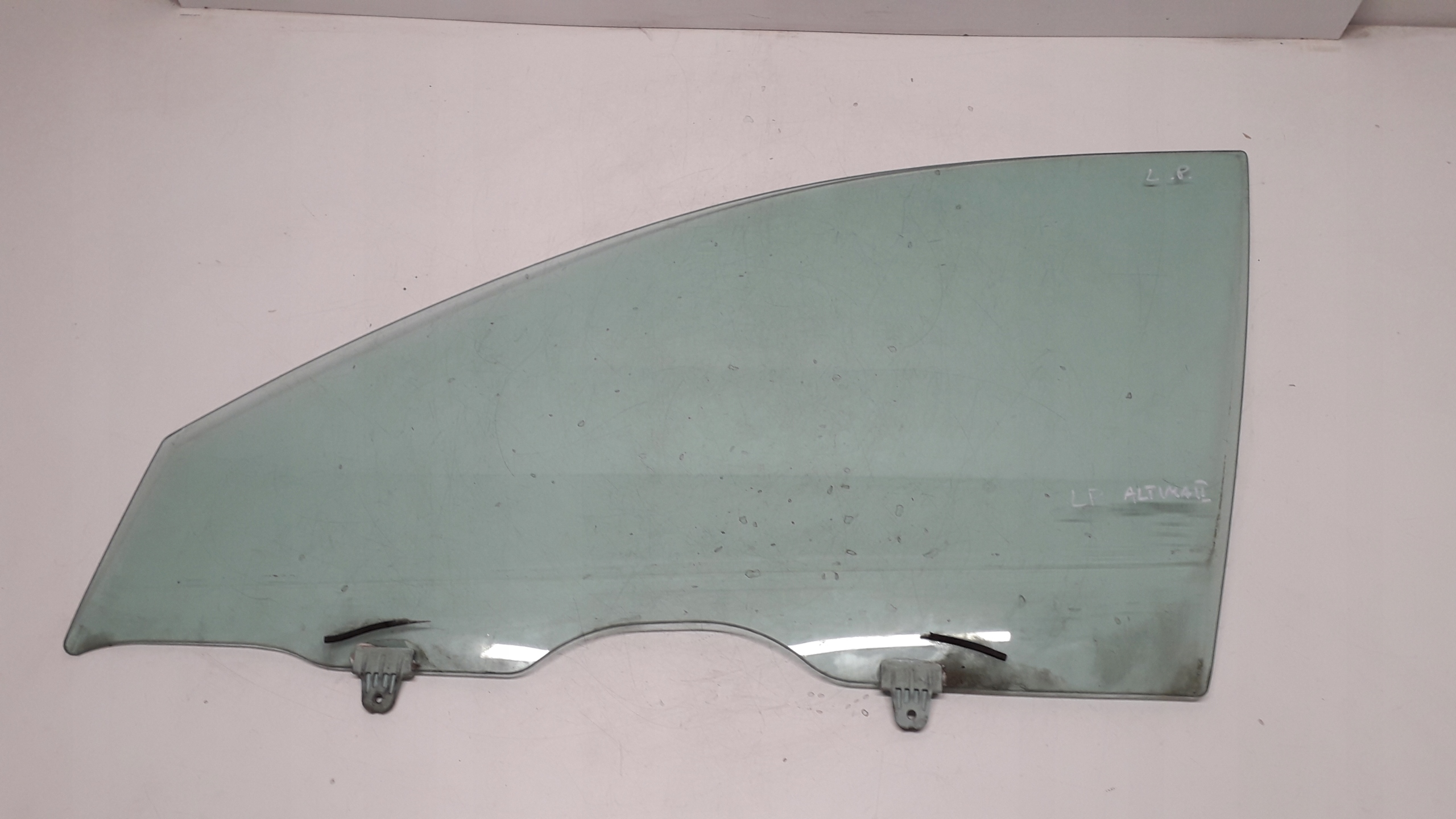 NISSAN ALTIMA L31 02-06 SZYBA LEWY PRZÓD