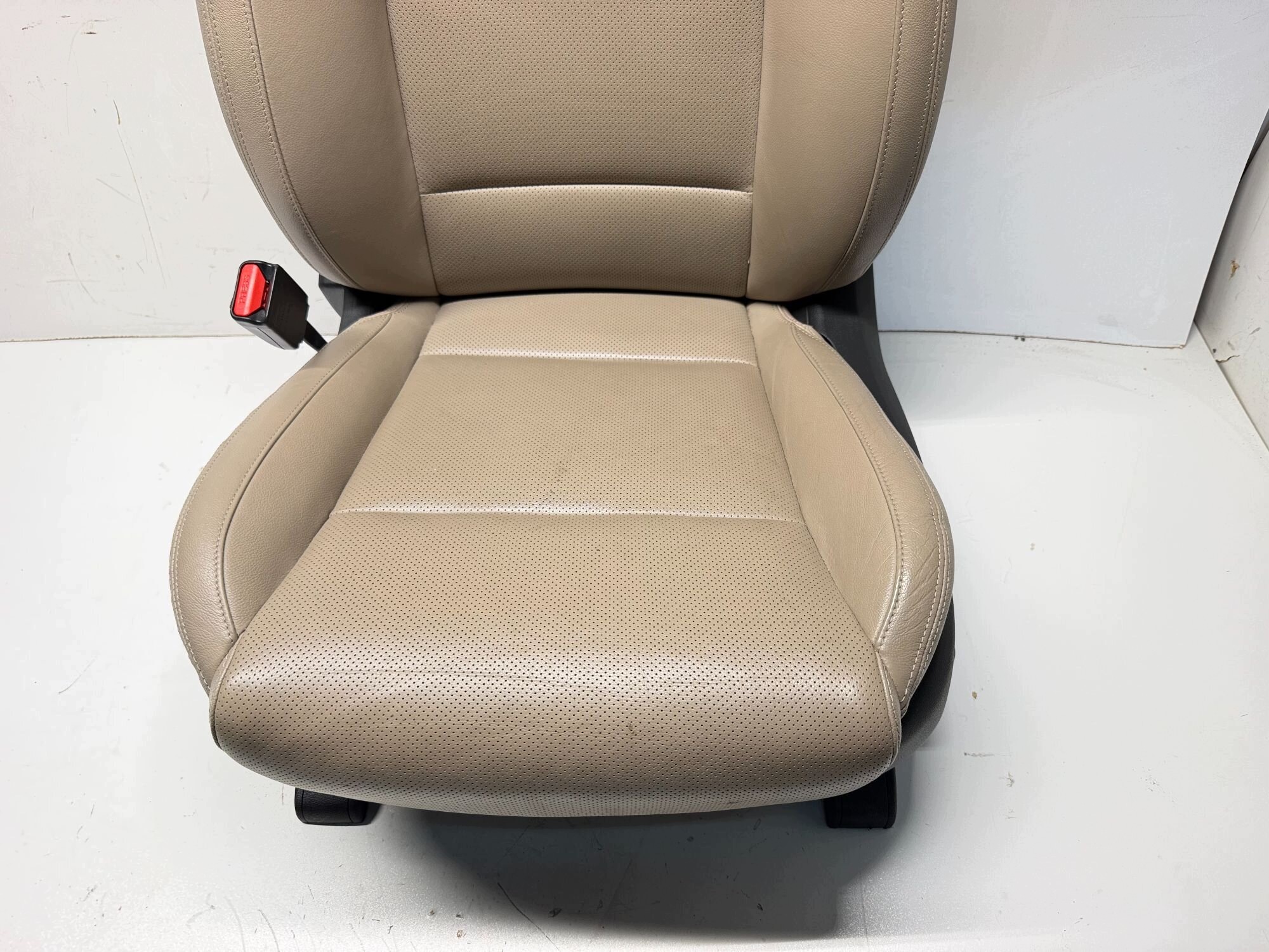 seat left front GRZANY electrical HYUNDAI TUCSON II 15-21 without