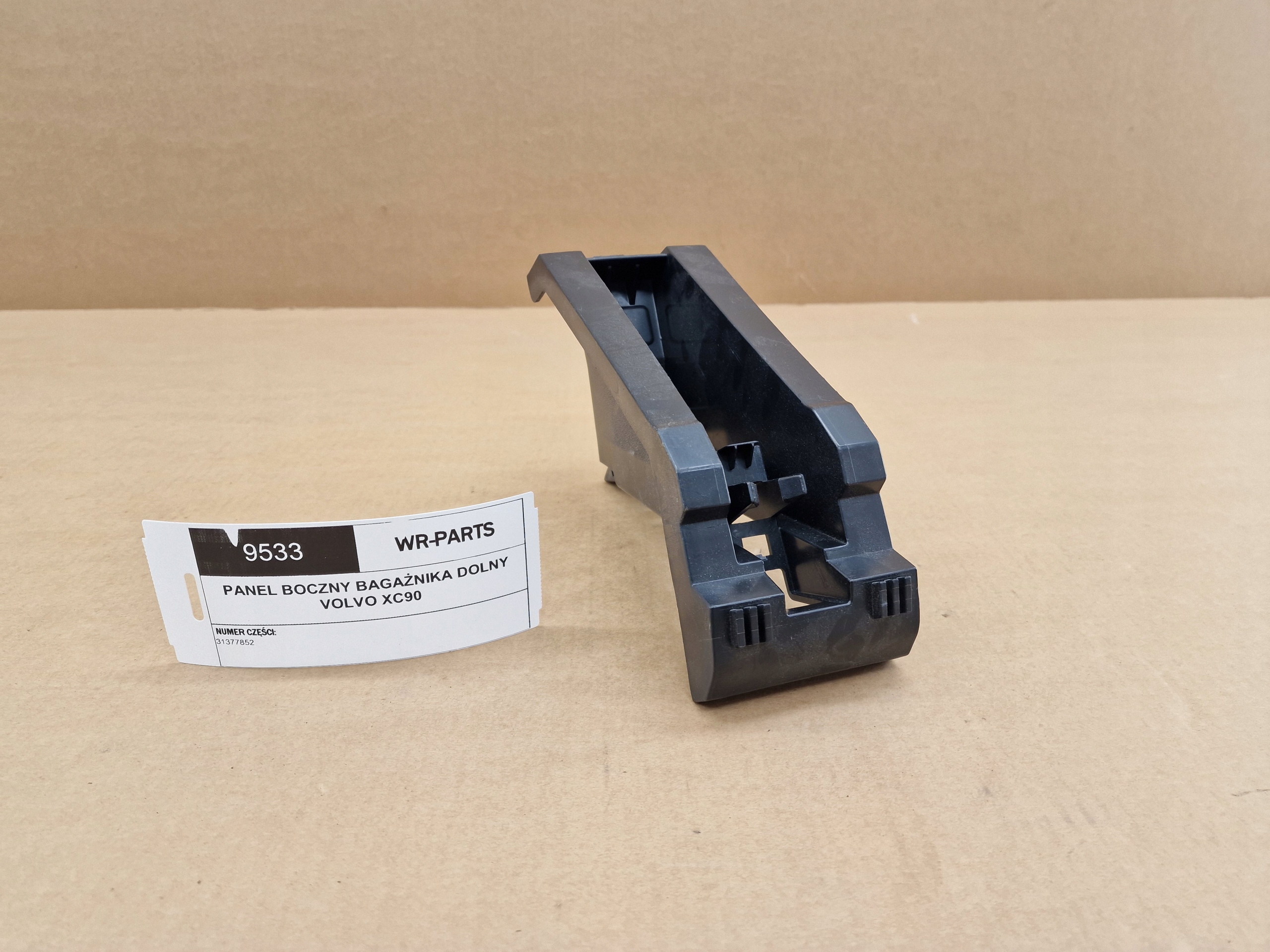 PANEL BOCZNY boot lower VOLVO XC90 II