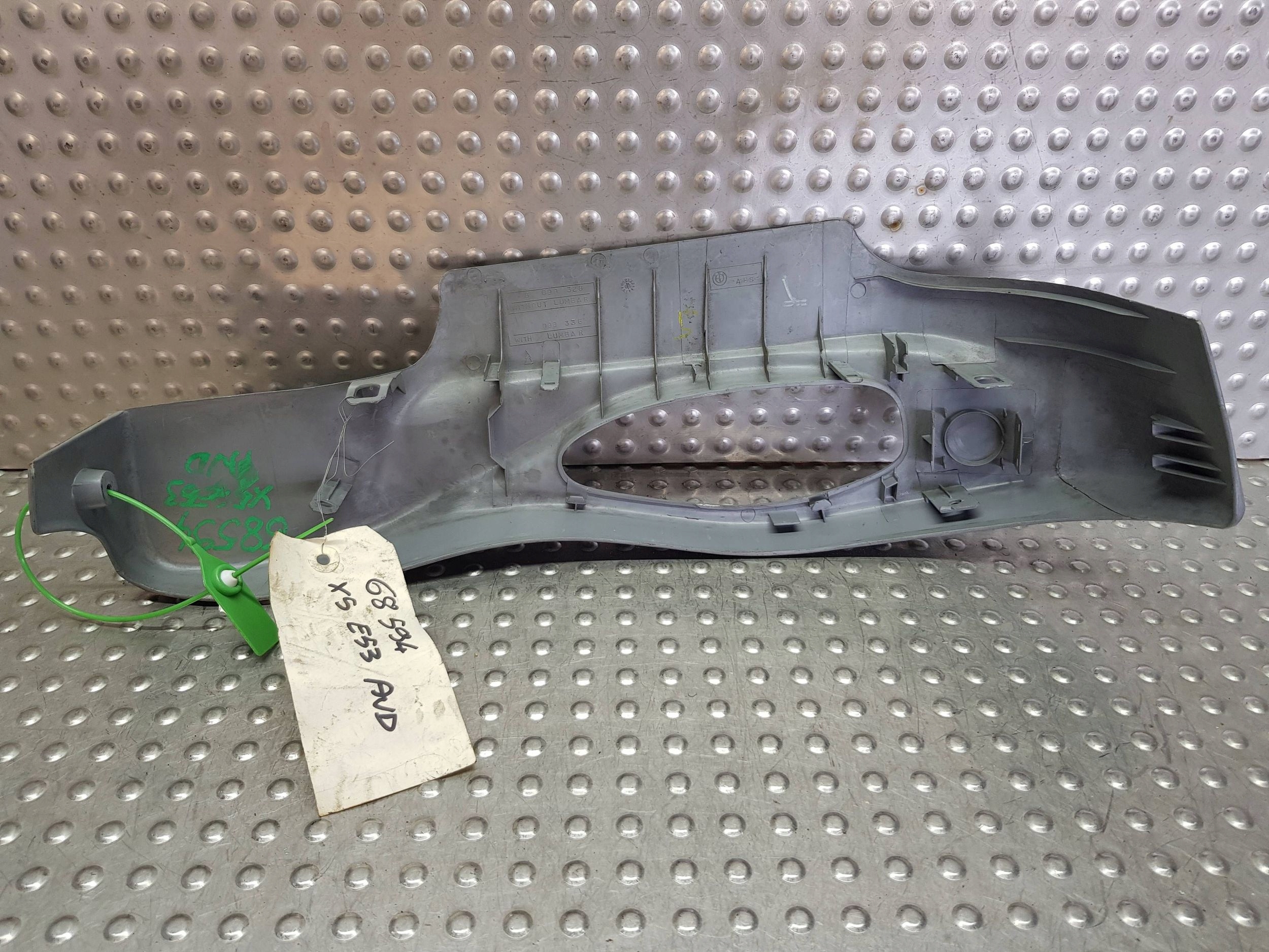 cover seat right front 8099336 8099328 BMW X5 E53