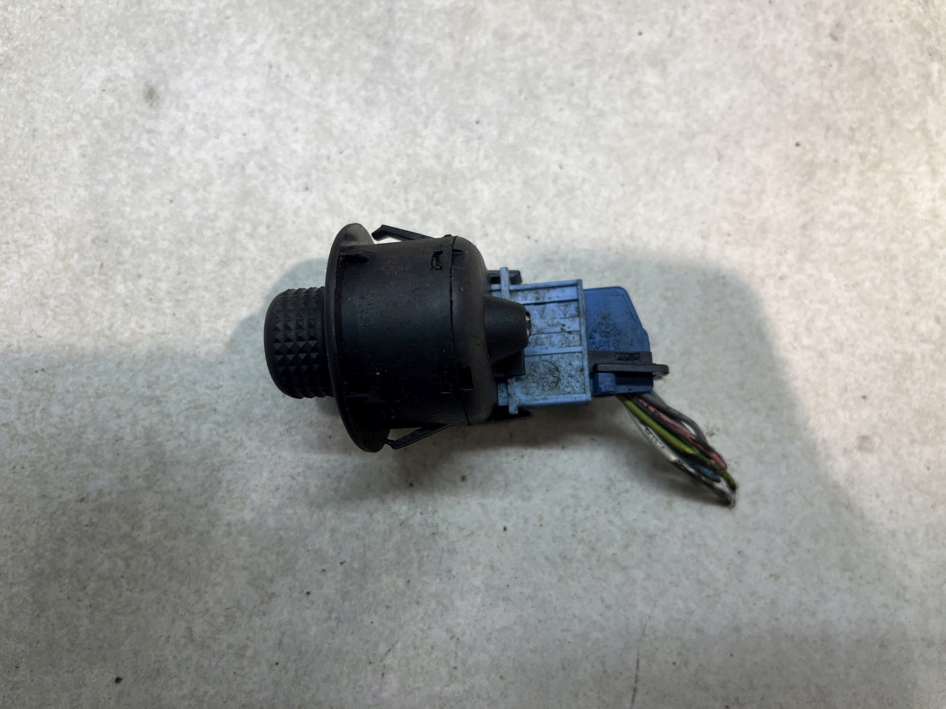 mirror control switch button CITROEN C2 1.4